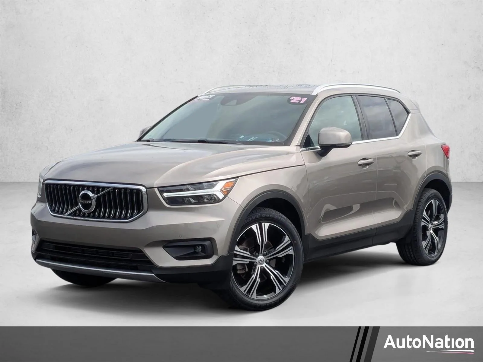 2021 Volvo XC40