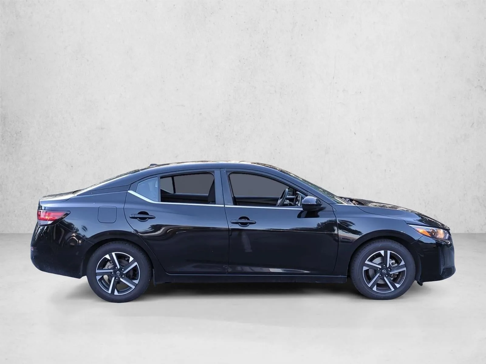 2024 Nissan Sentra SV CVT photo 4