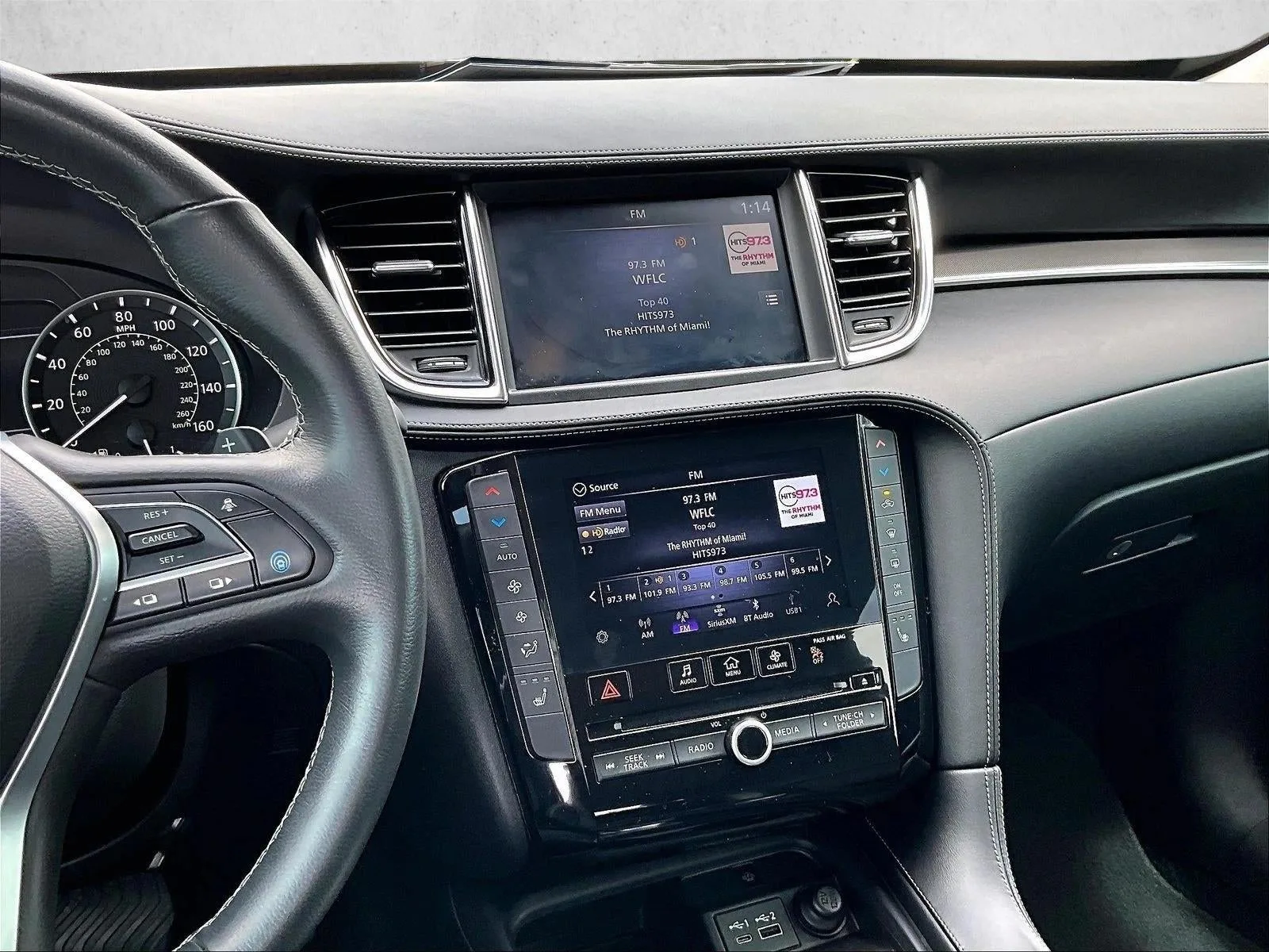 2023 INFINITI QX50 LUXE photo 8