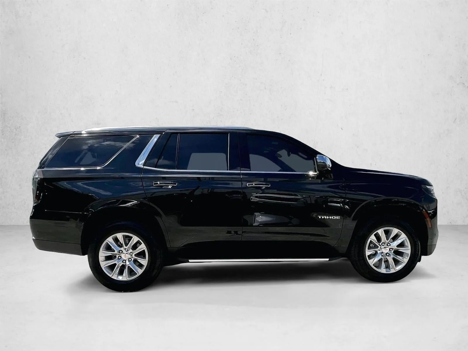 2025 Chevrolet Tahoe Premier photo 5
