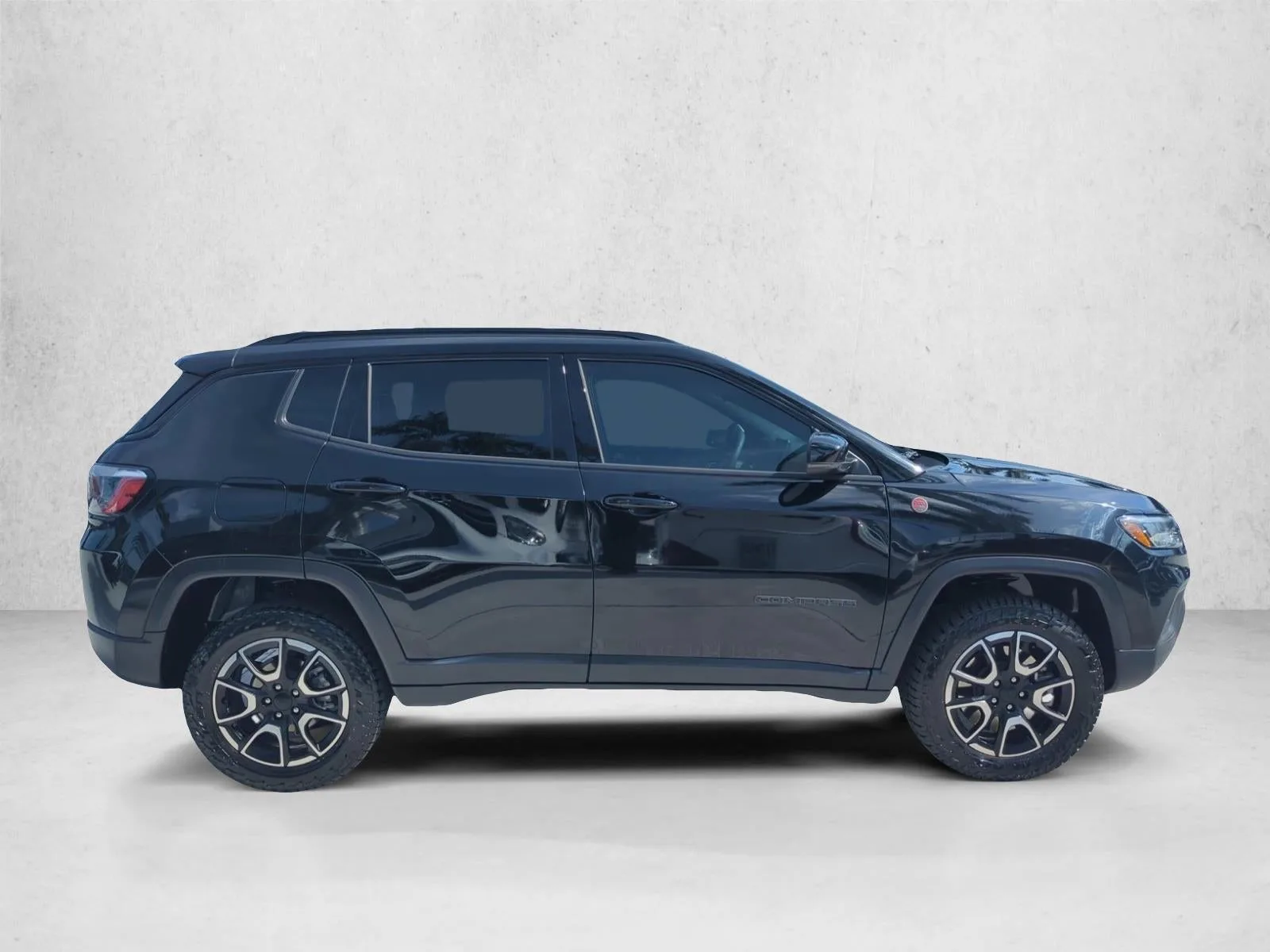 2024 Jeep Compass Trailhawk 4x4 photo 4