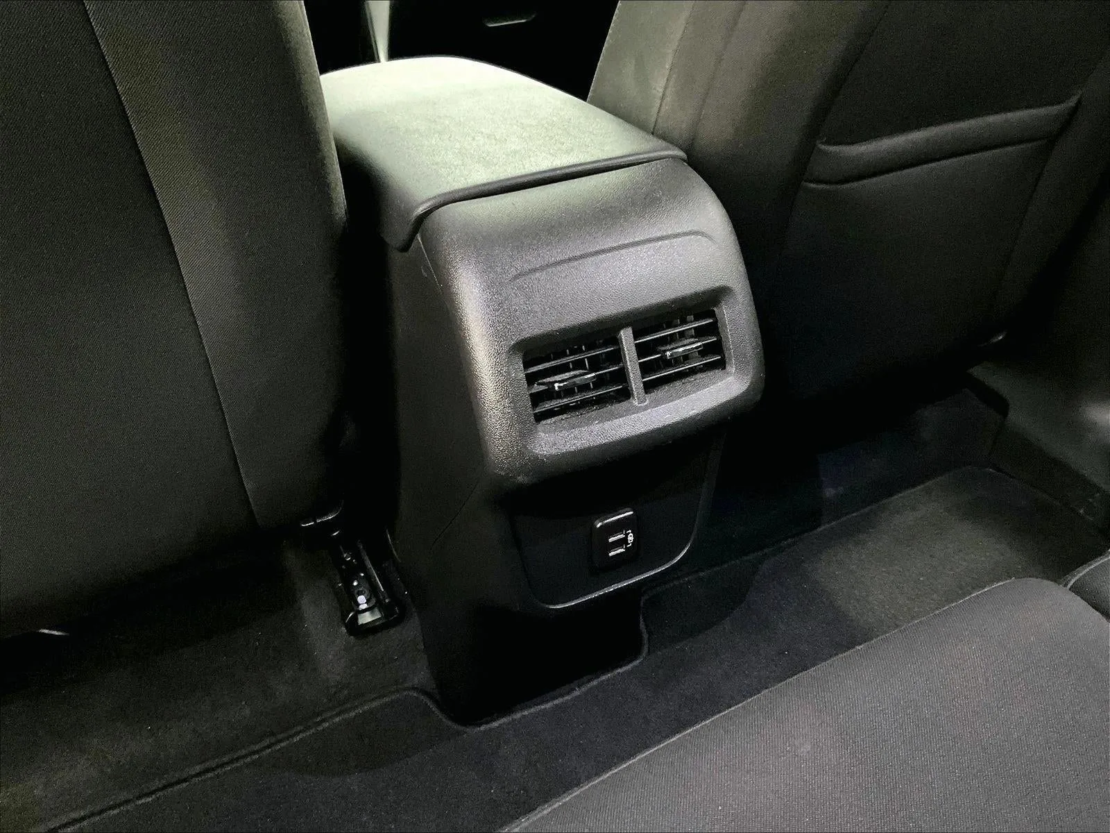 2023 Chevrolet Equinox LT photo 25