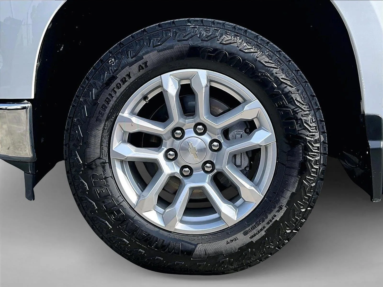 2022 Chevrolet Silverado 1500 LT photo 10