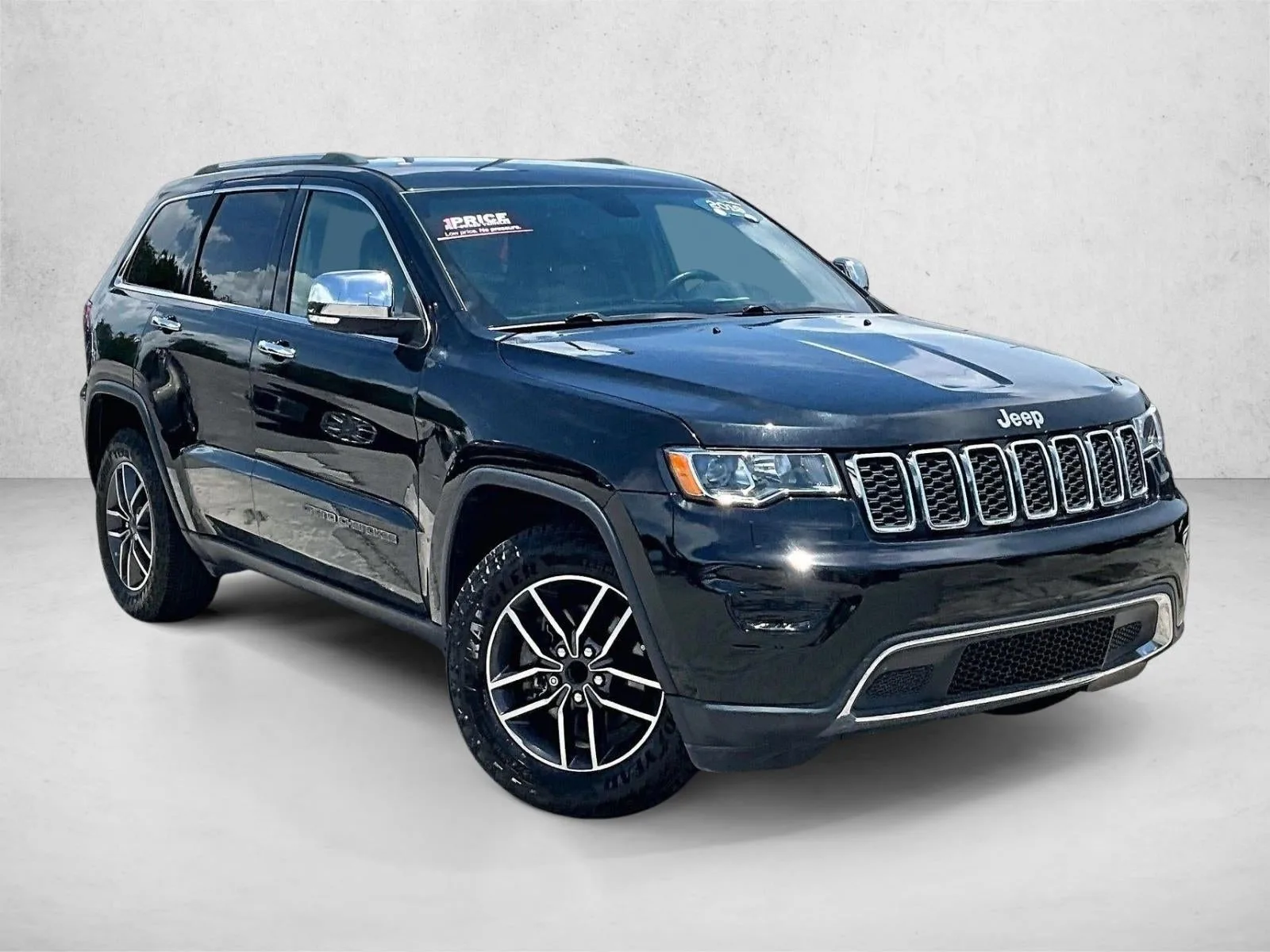 2019 Jeep Grand Cherokee Limited 4x2 photo 12