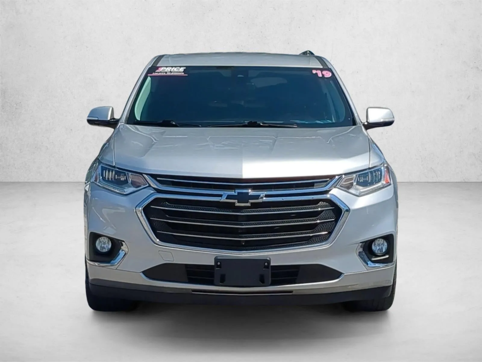 2019 Chevrolet Traverse Premier photo 2
