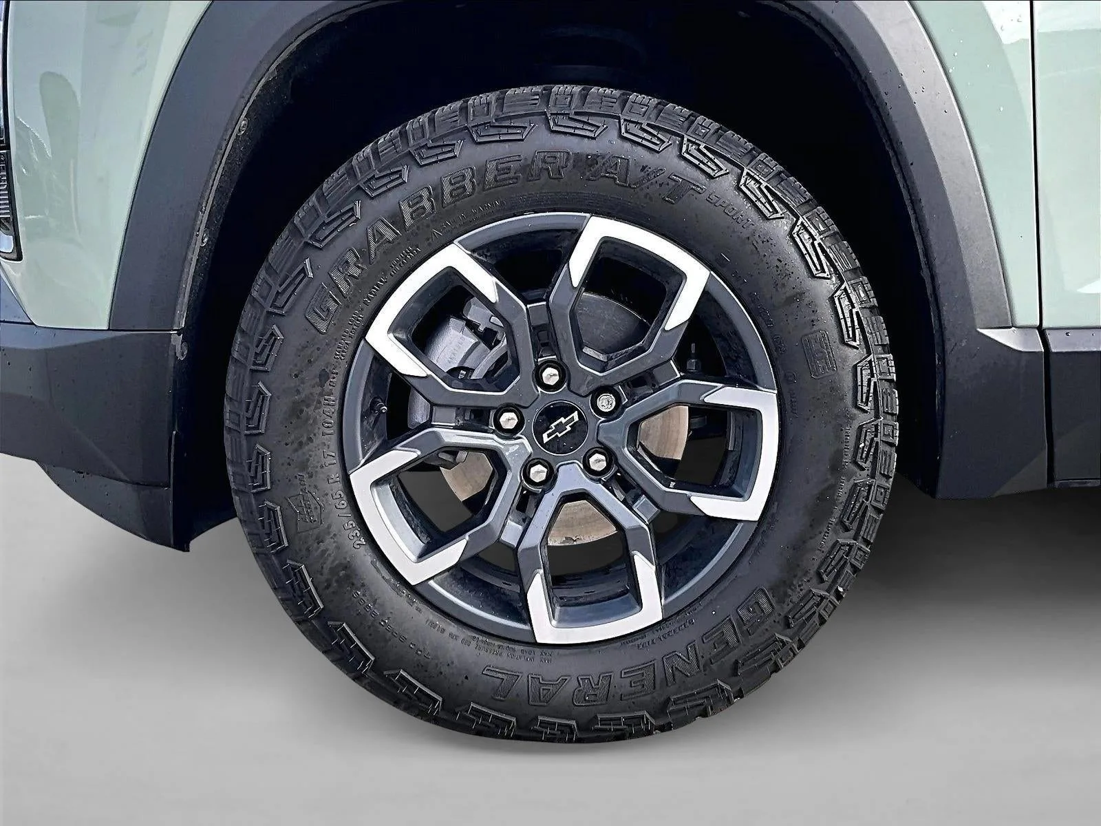 2026 Chevrolet Equinox ACTIV photo 10