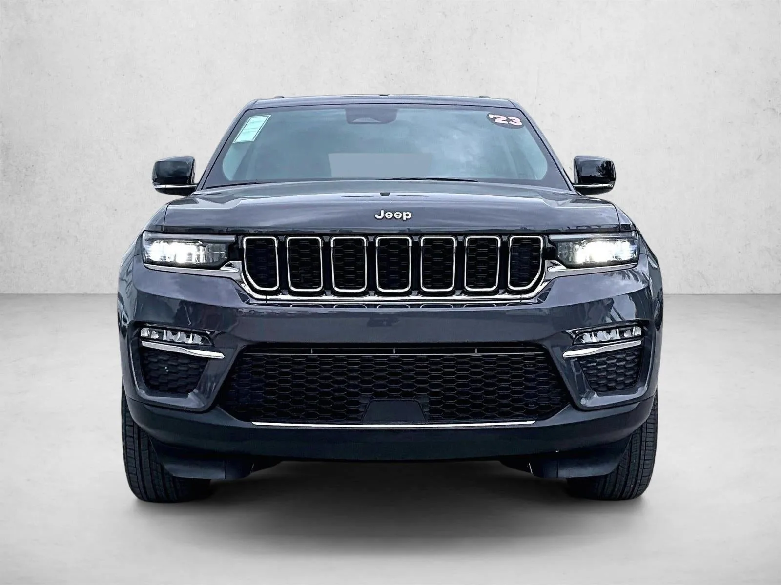 2023 Jeep Grand Cherokee Limited 4x2 photo 3