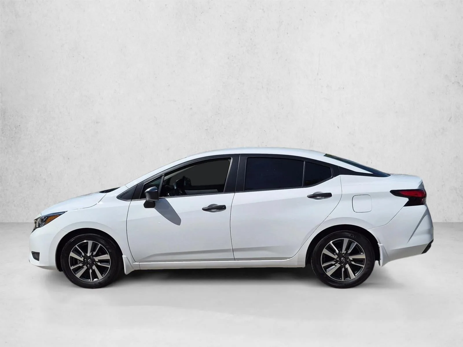 2025 Nissan Versa S CVT photo 9
