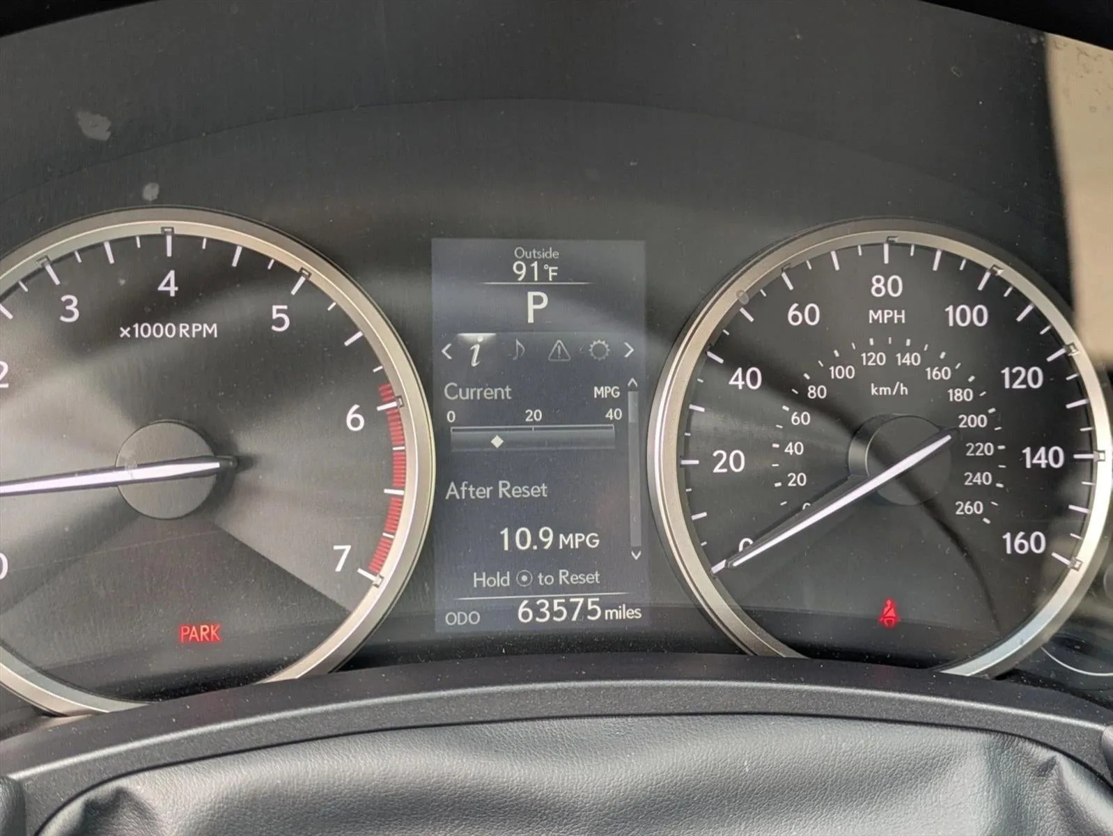 2015 Lexus NX Turbo FWD 4dr photo 11