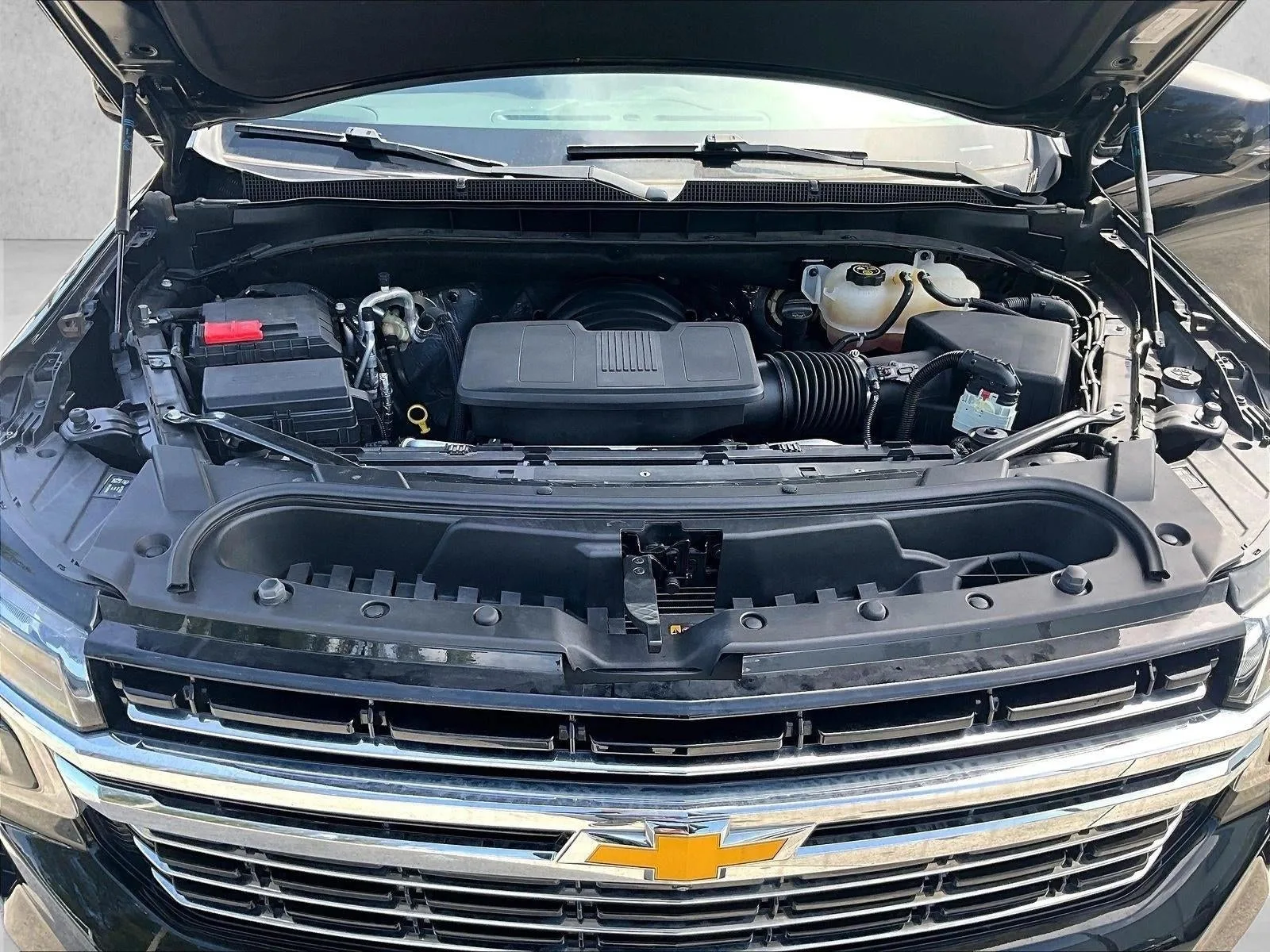2023 Chevrolet Tahoe LT photo 11