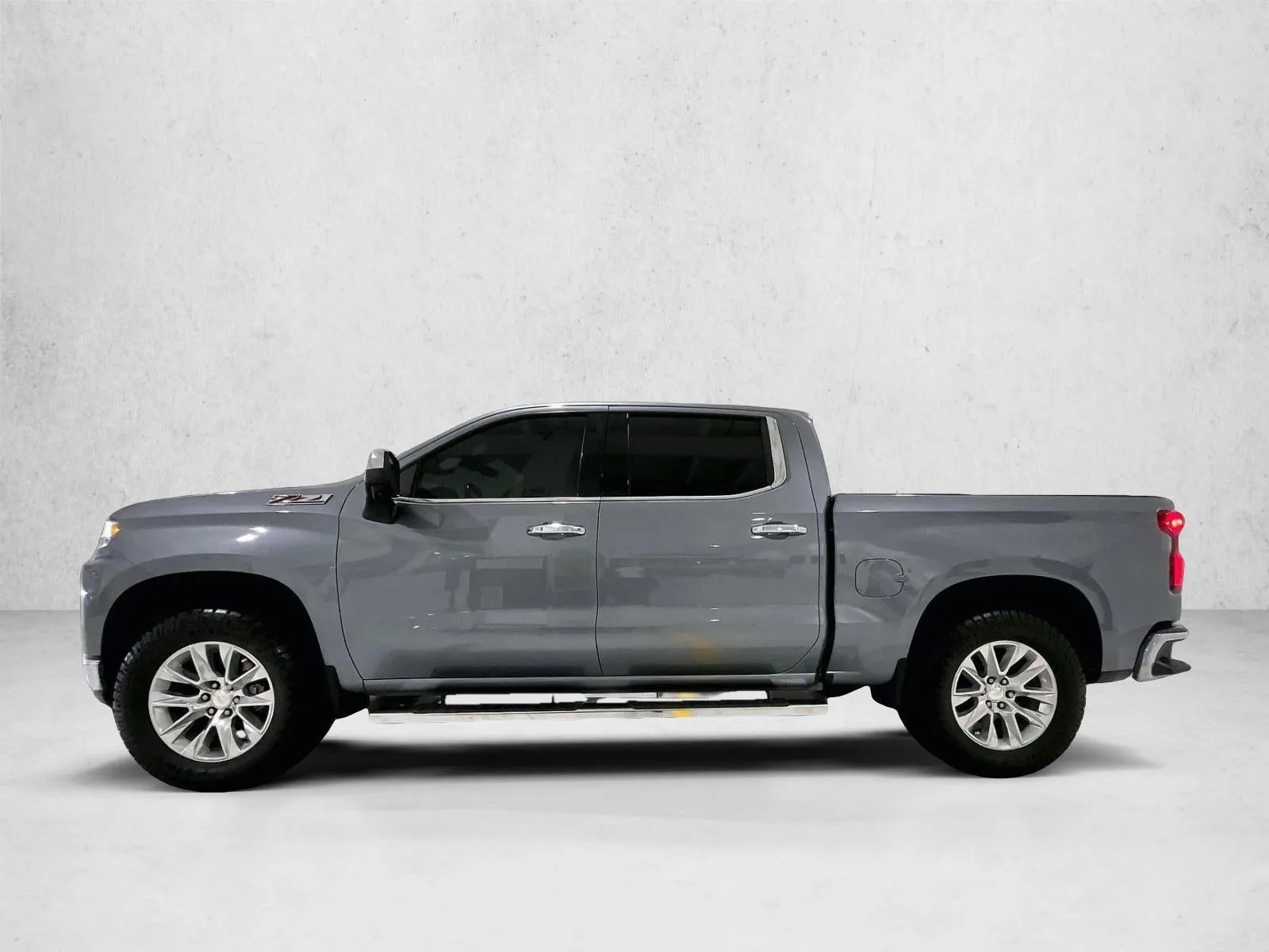 2022 Chevrolet Silverado 1500 LTD LTZ photo 6