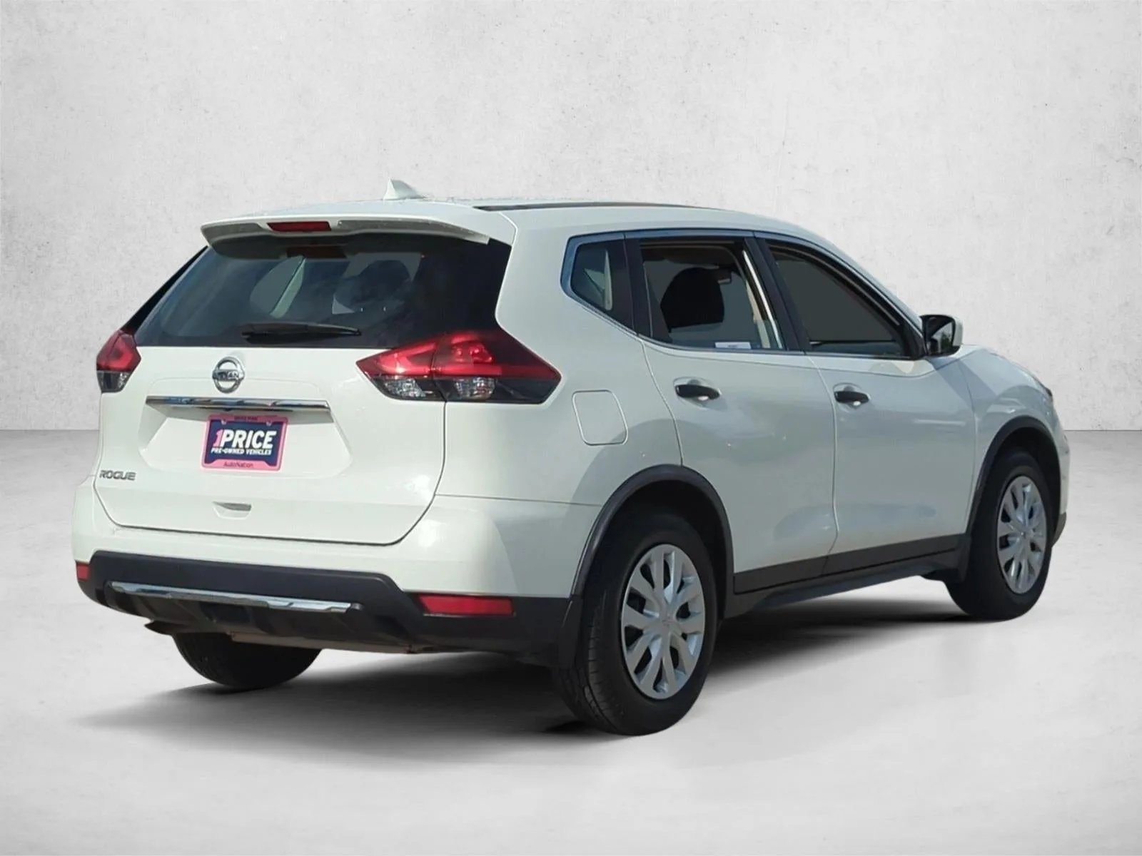 2020 Nissan Rogue FWD S photo 5