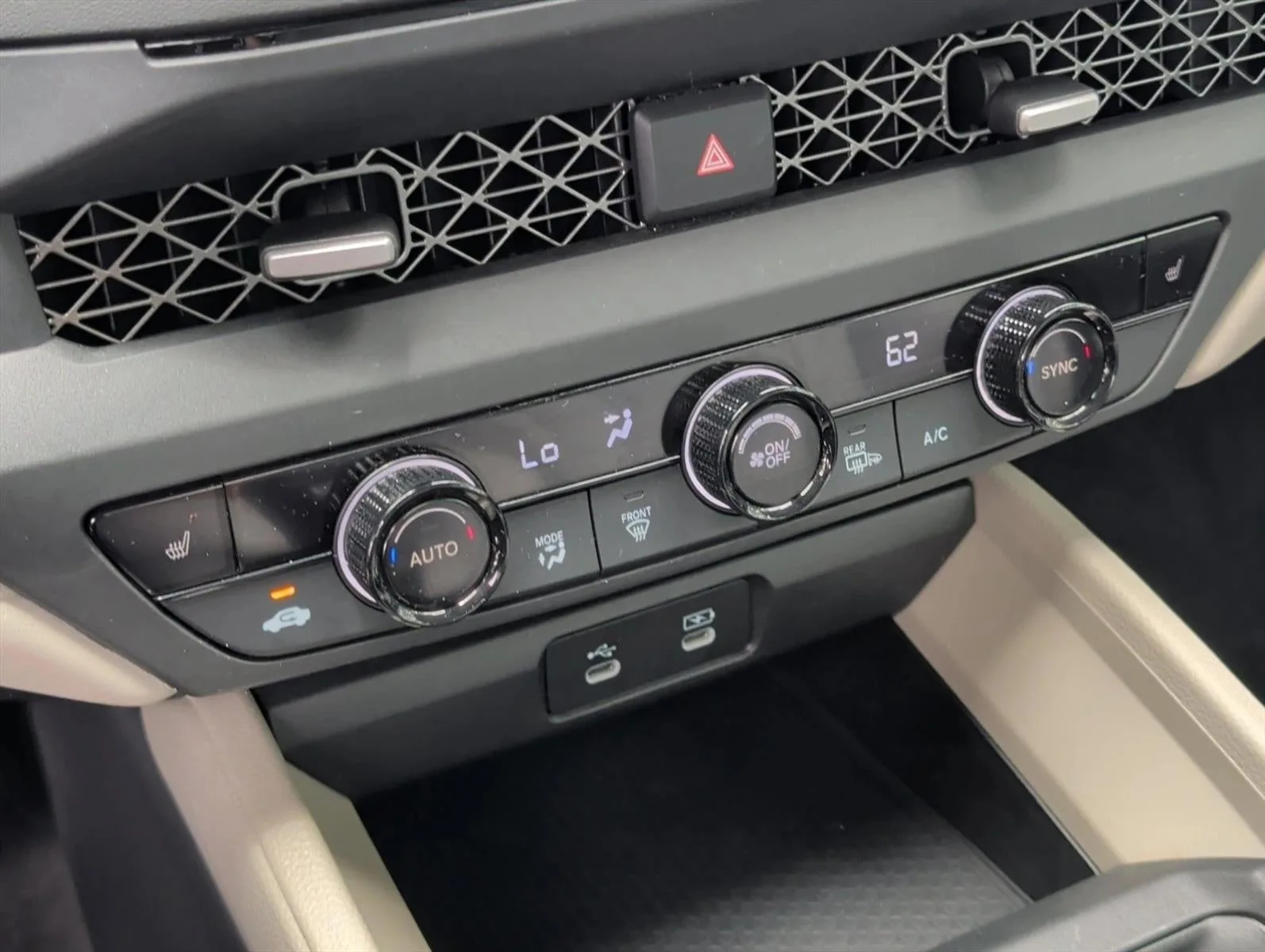 2024 Honda Accord Sedan EX CVT photo 11