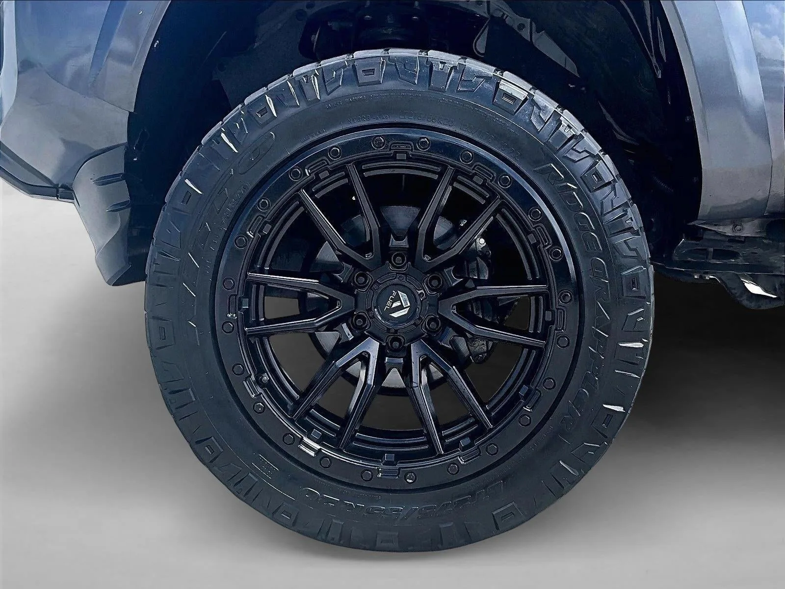 2023 Toyota Tacoma SR5 V6 photo 10