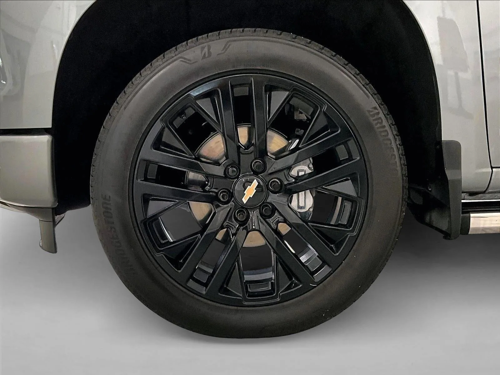 2025 Chevrolet Silverado 1500 High Country photo 10