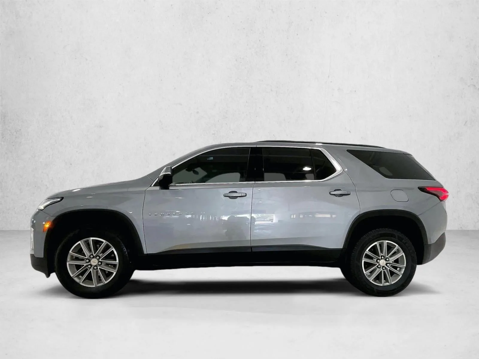 2023 Chevrolet Traverse LT Cloth photo 6