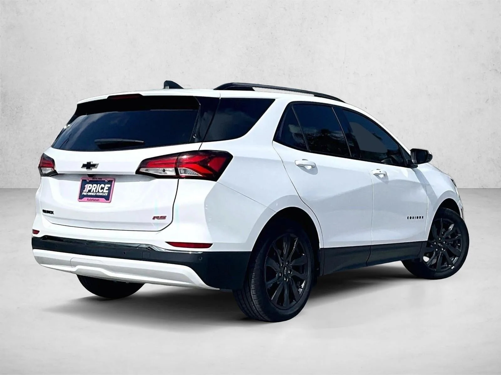 2023 Chevrolet Equinox RS photo 2