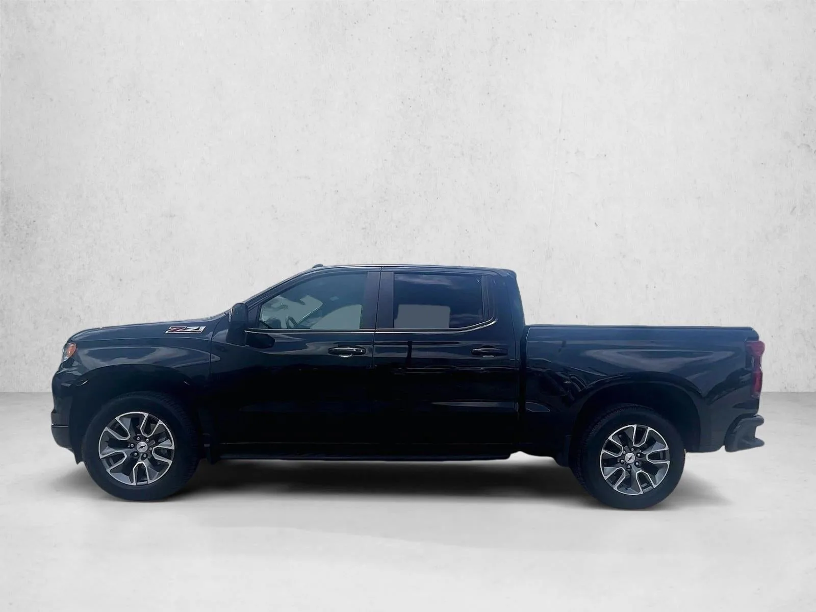 2024 Chevrolet Silverado 1500 RST photo 6