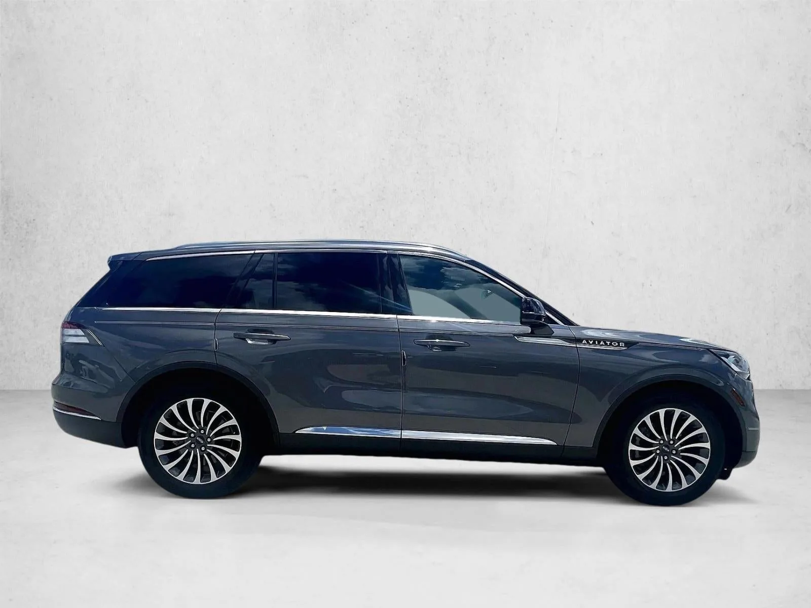 2023 Lincoln Aviator Reserve photo 5