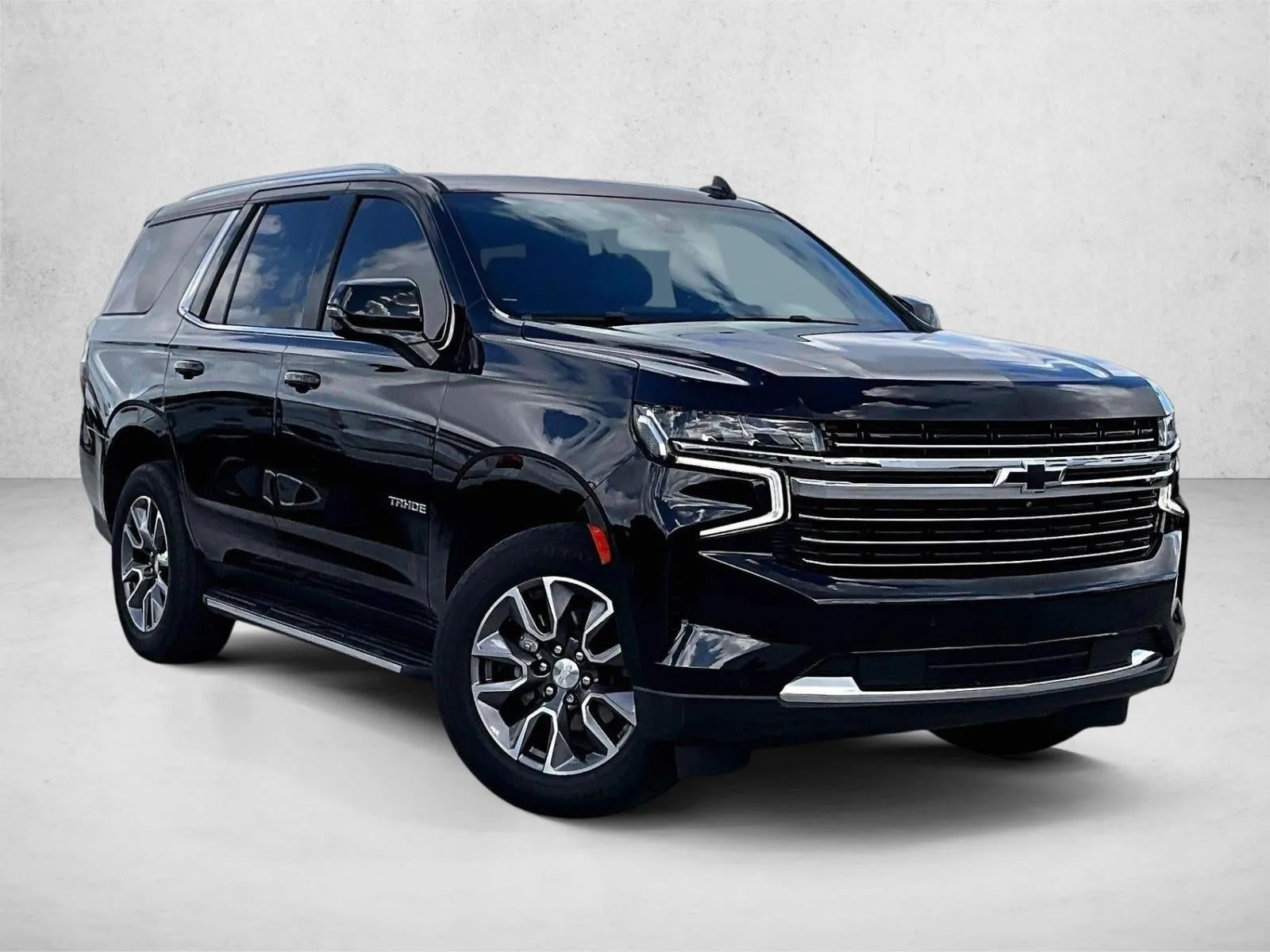 2022 Chevrolet Tahoe LT photo 12