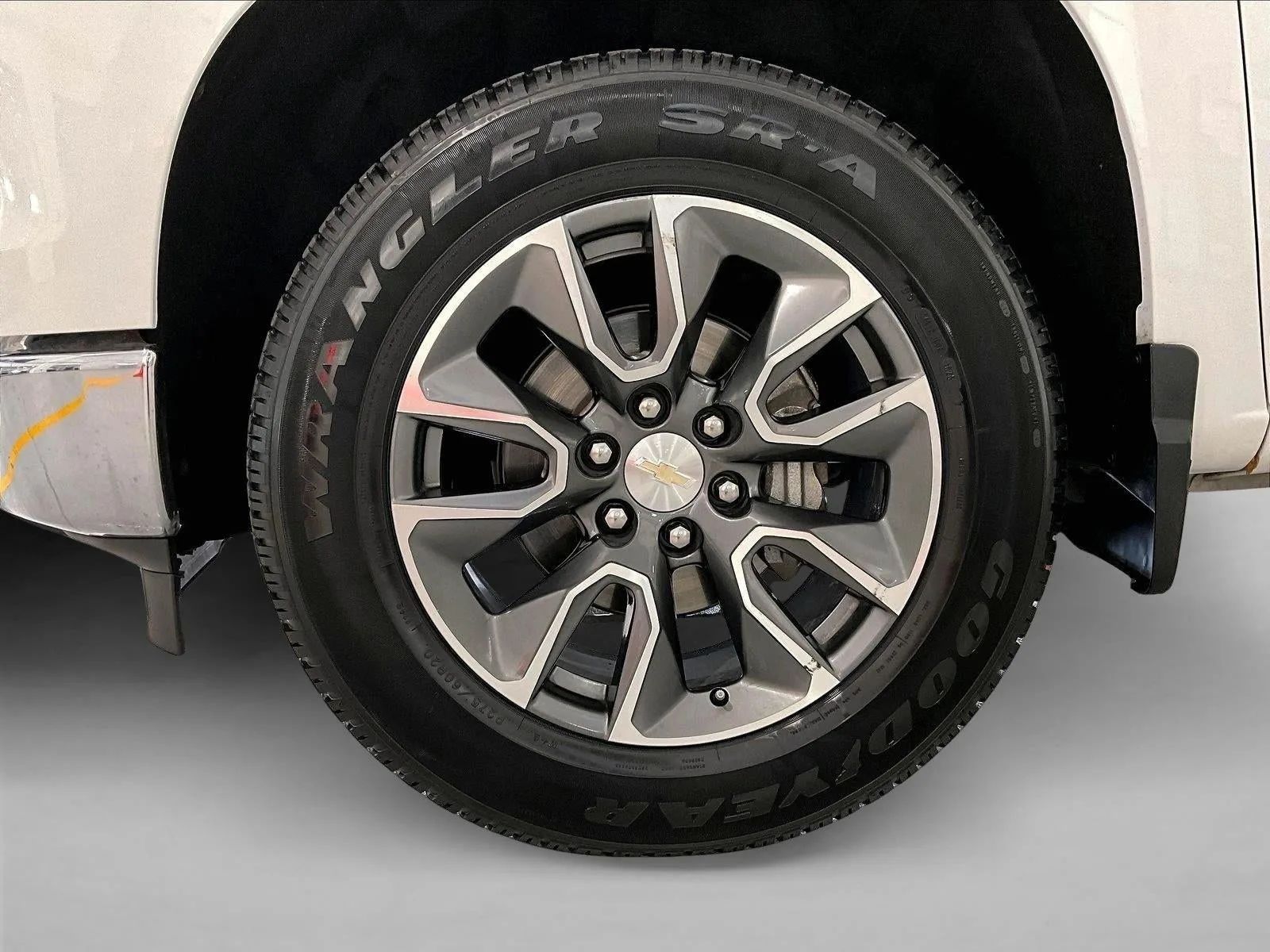 2023 Chevrolet Silverado 1500 LT photo 10