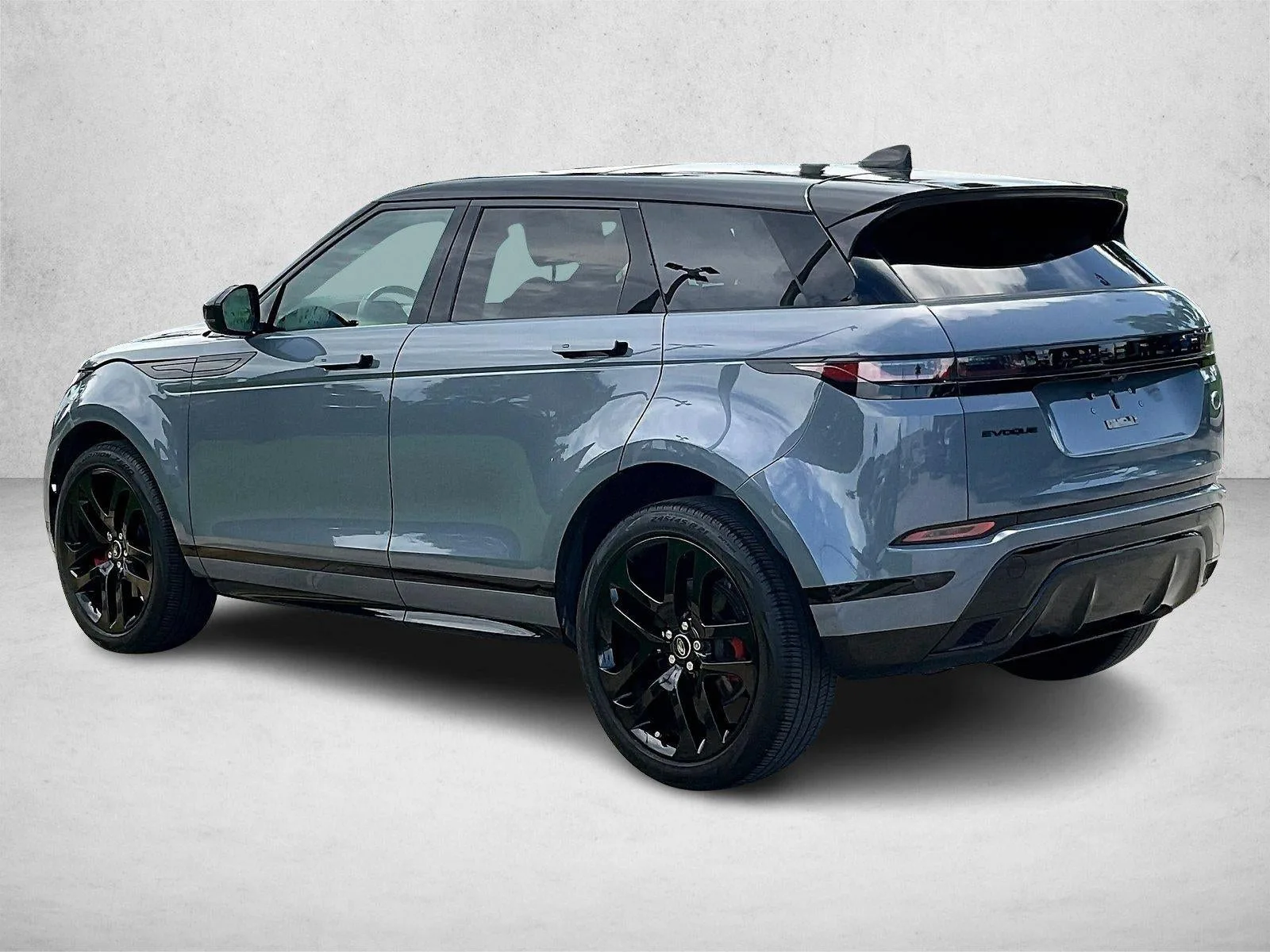 2023 Land Rover Range Rover Evoque R-Dynamic SE photo 12