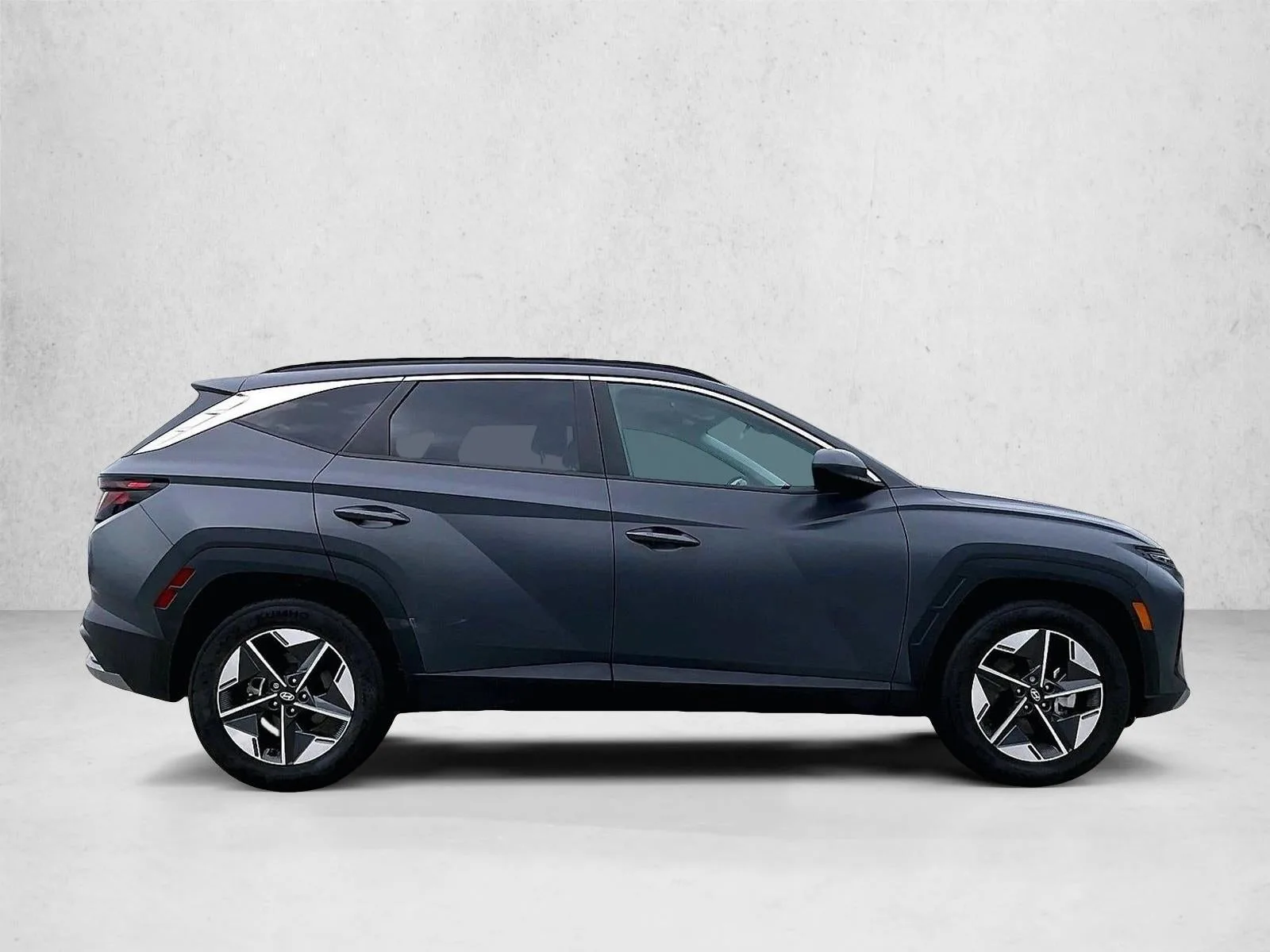 2025 Hyundai Tucson SEL photo 5