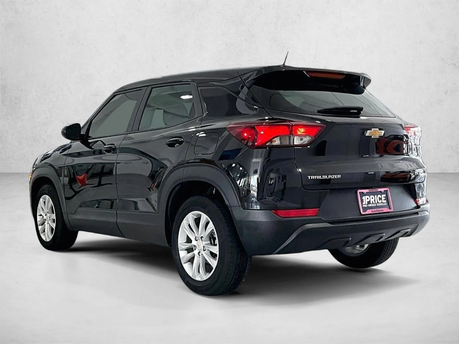 2023 Chevrolet Trailblazer LS photo 13