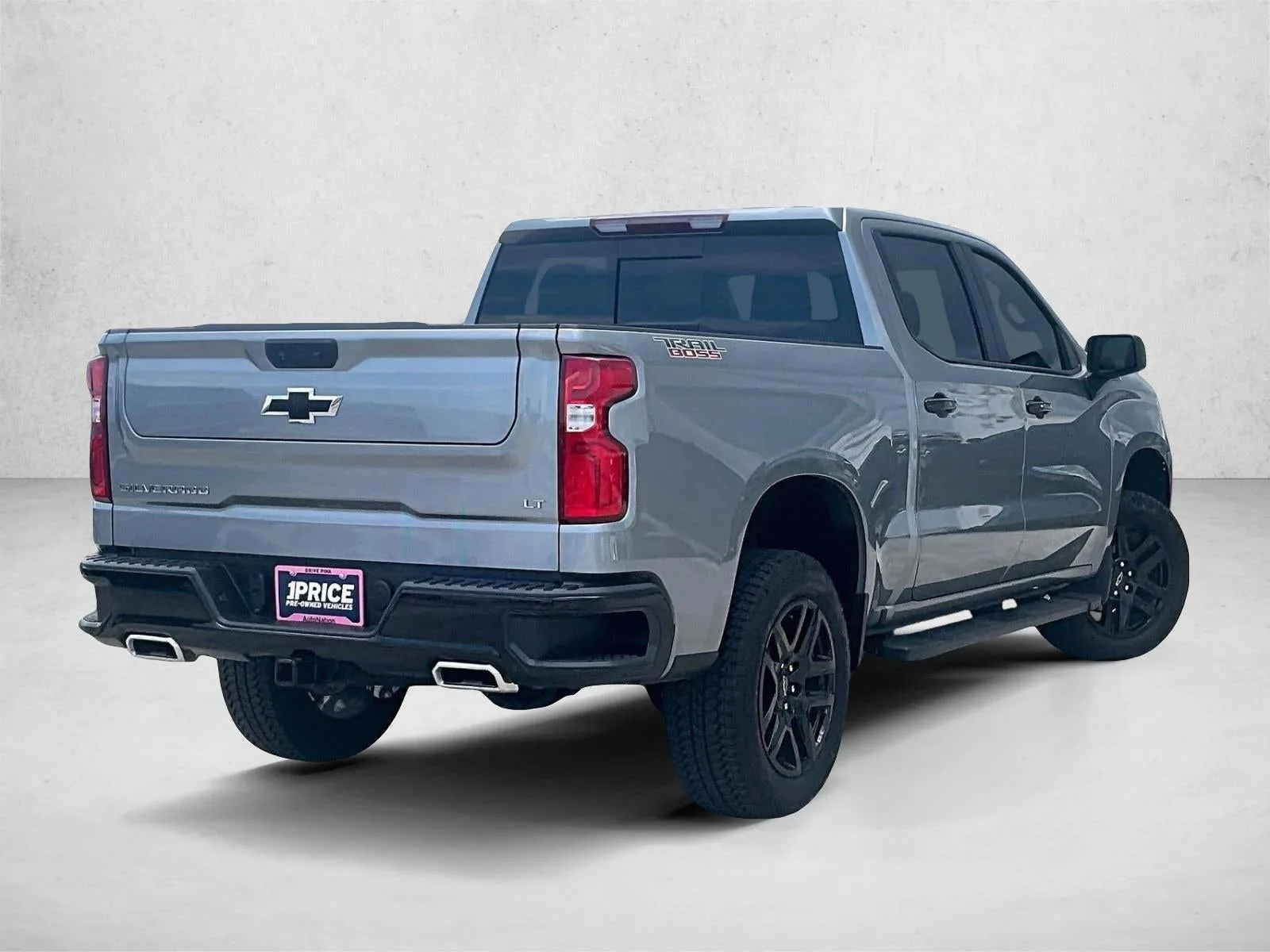 2026 Chevrolet Silverado 1500 LT Trail Boss photo 2