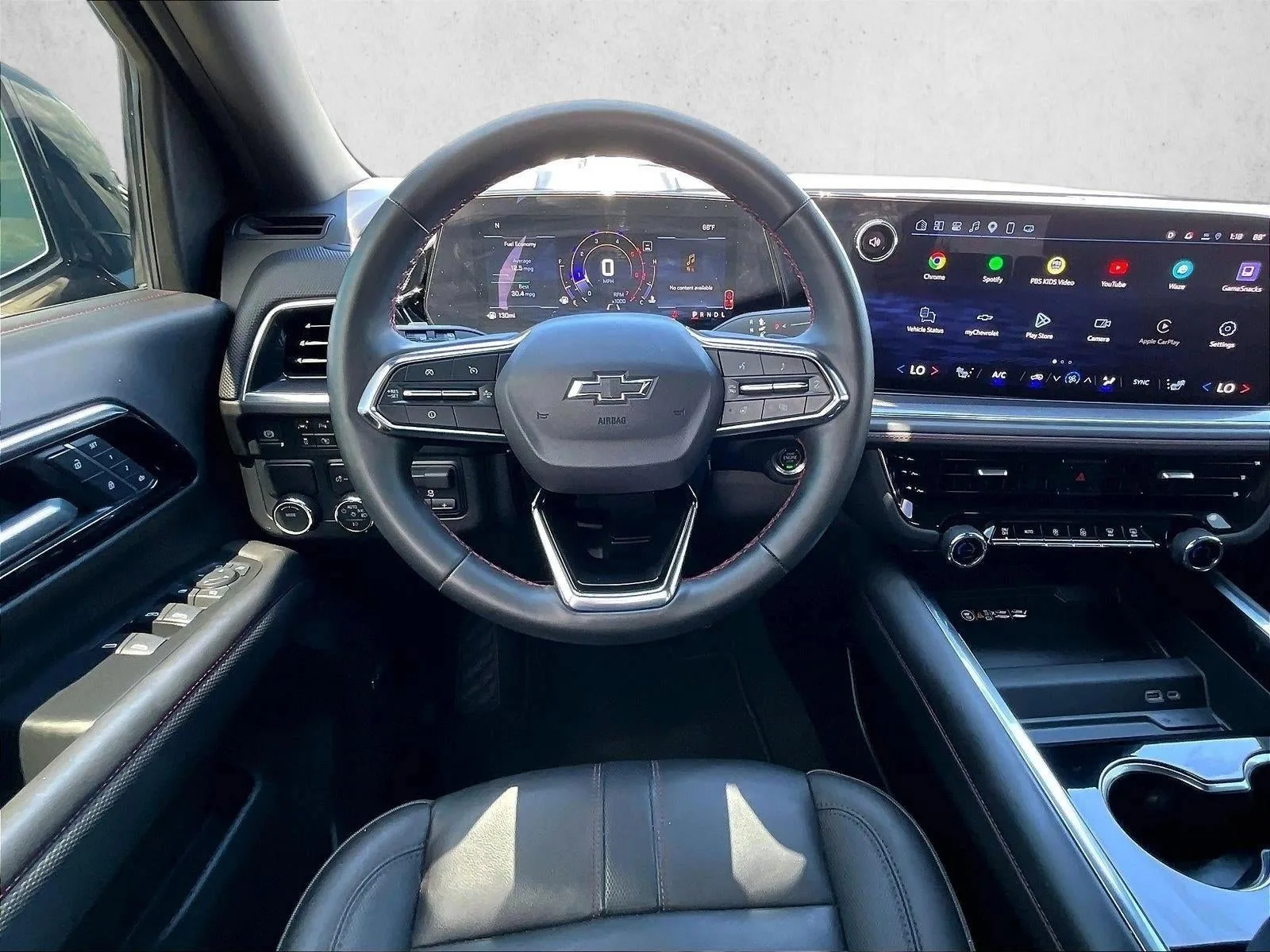 2025 Chevrolet Tahoe RST photo 7