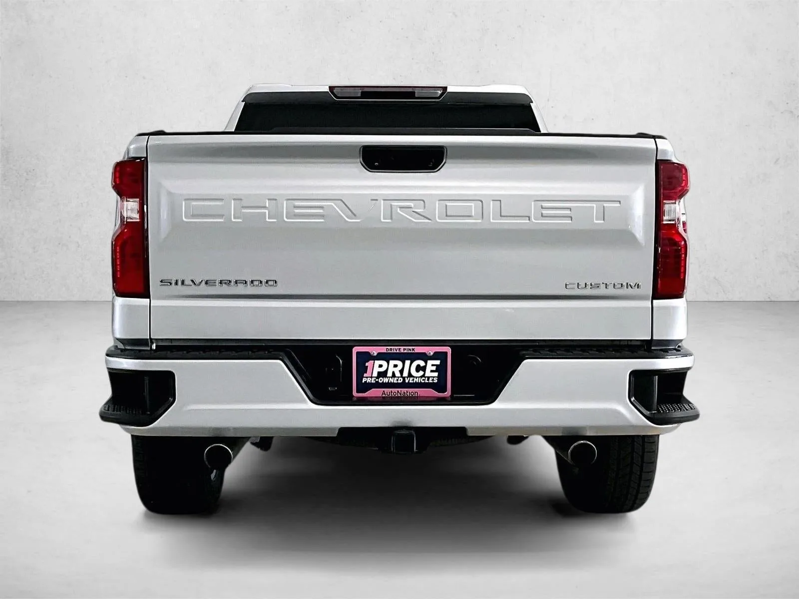 2022 Chevrolet Silverado 1500 Custom photo 4