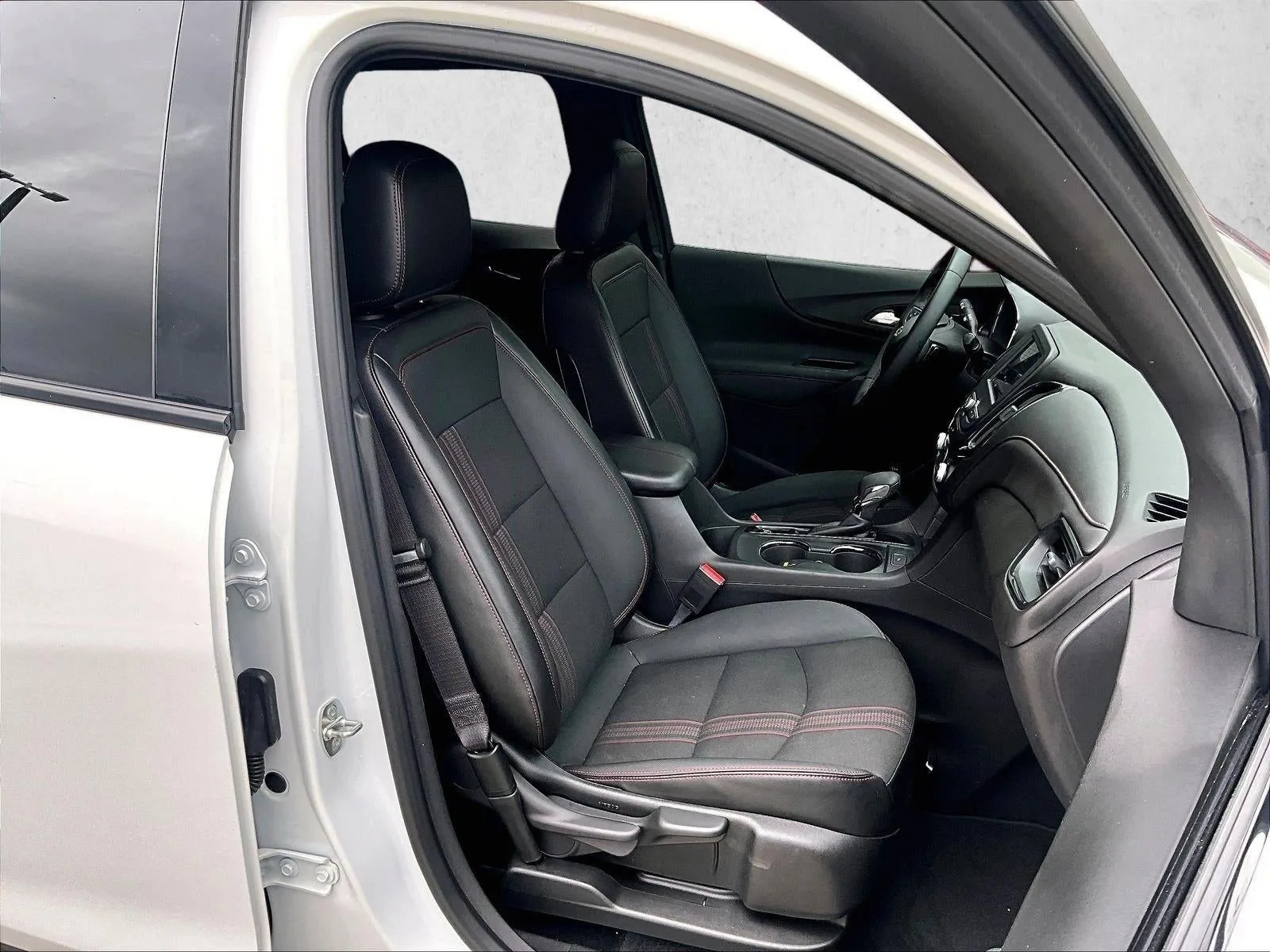 2023 Chevrolet Equinox RS photo 9