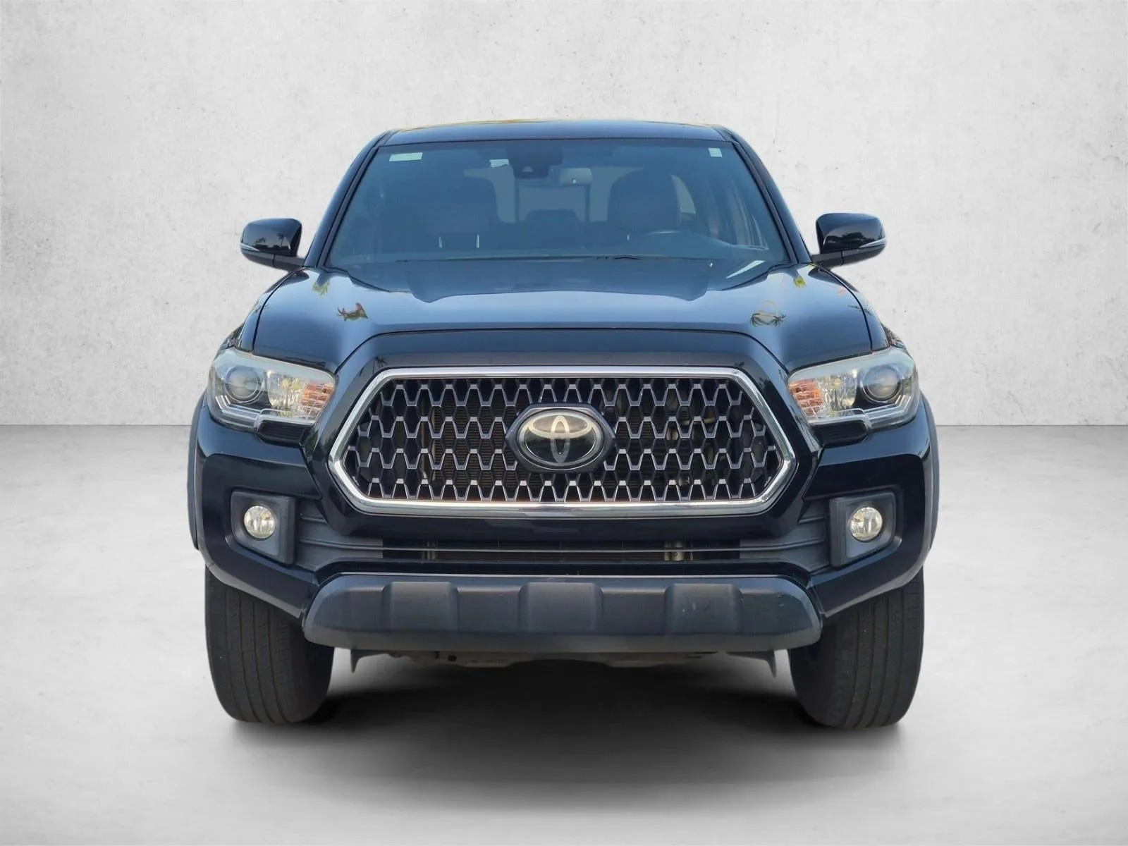2019 Toyota Tacoma 2WD 2WD TRD Off Road Double Cab 5' Bed V6 AT (Natl) photo 2
