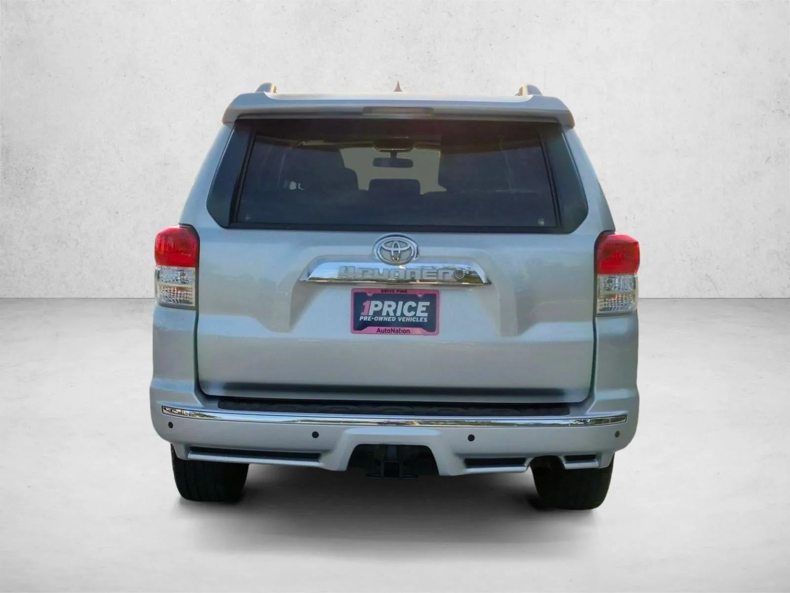 2012 Toyota 4Runner RWD 4dr V6 SR5 (Natl) photo 6