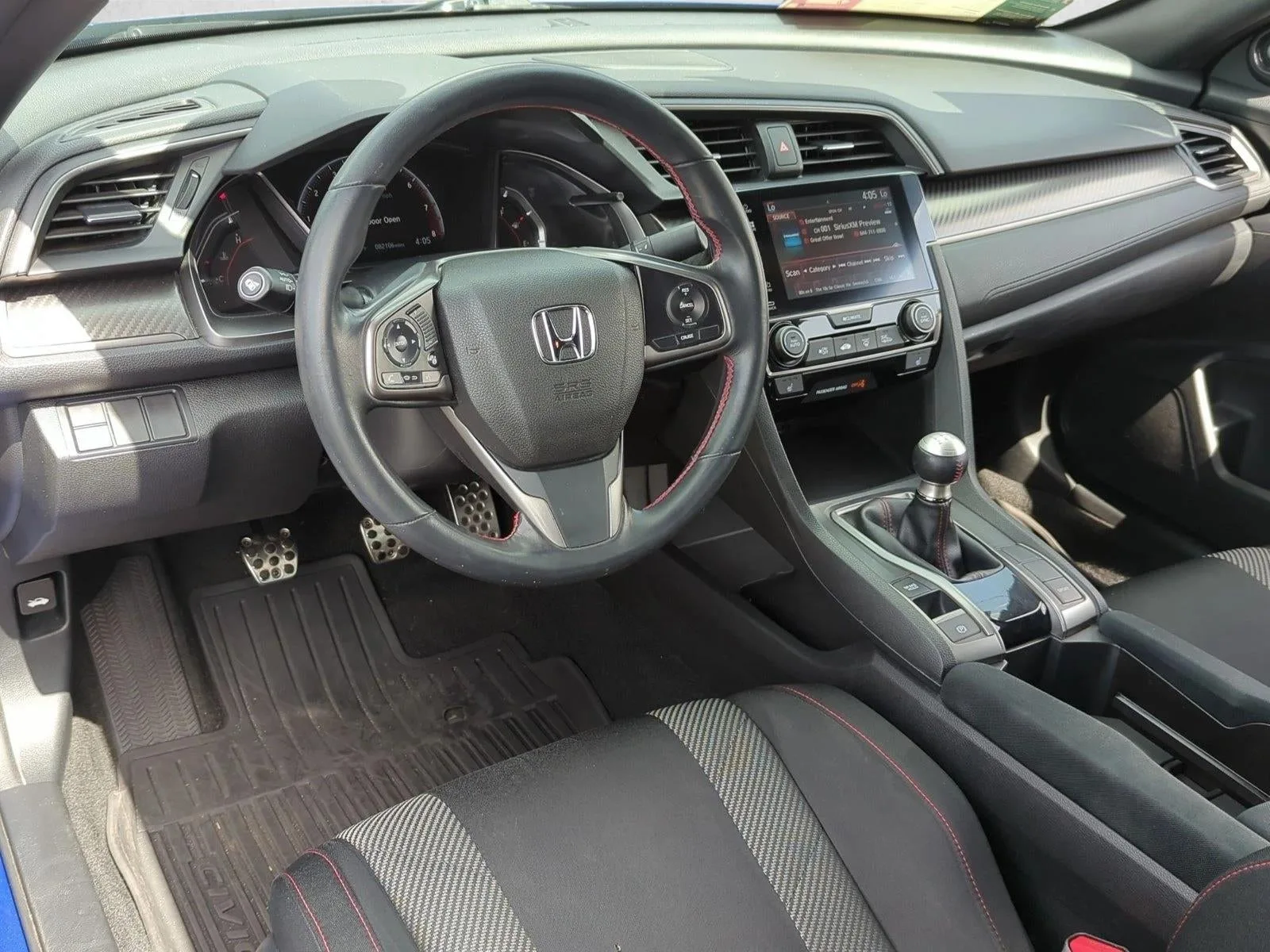 2018 Honda Civic Si Coupe photo 10