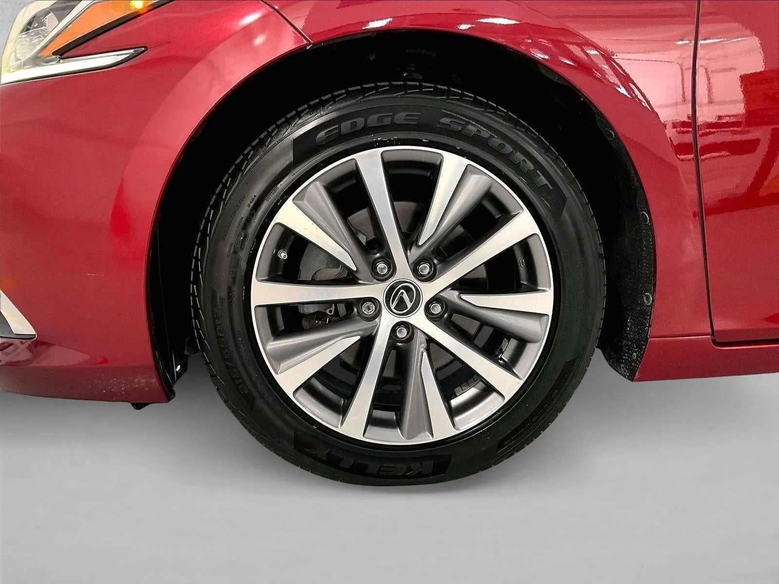 2020 Lexus ES 350 photo 10