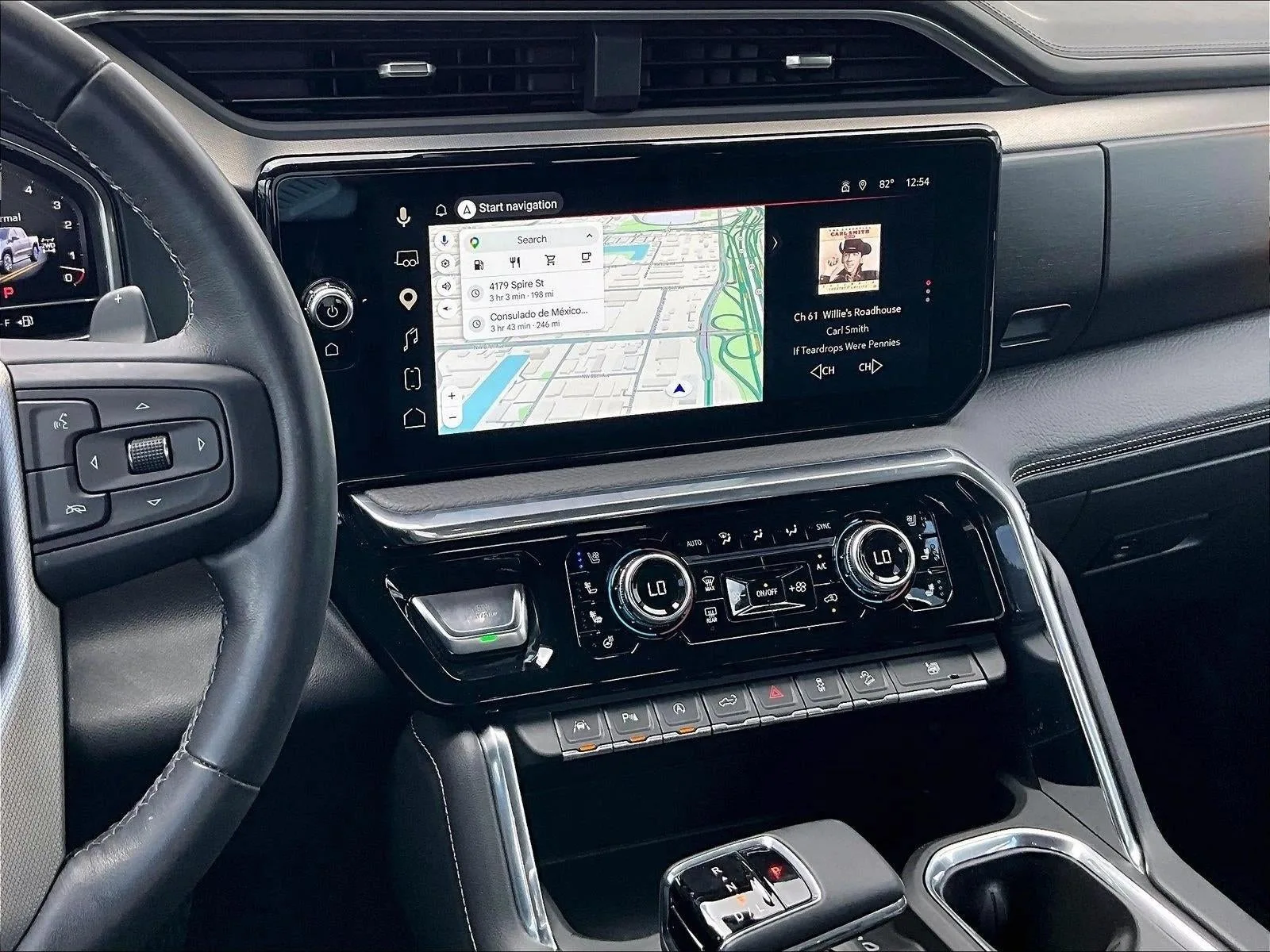 2024 GMC Sierra 1500 Denali photo 8