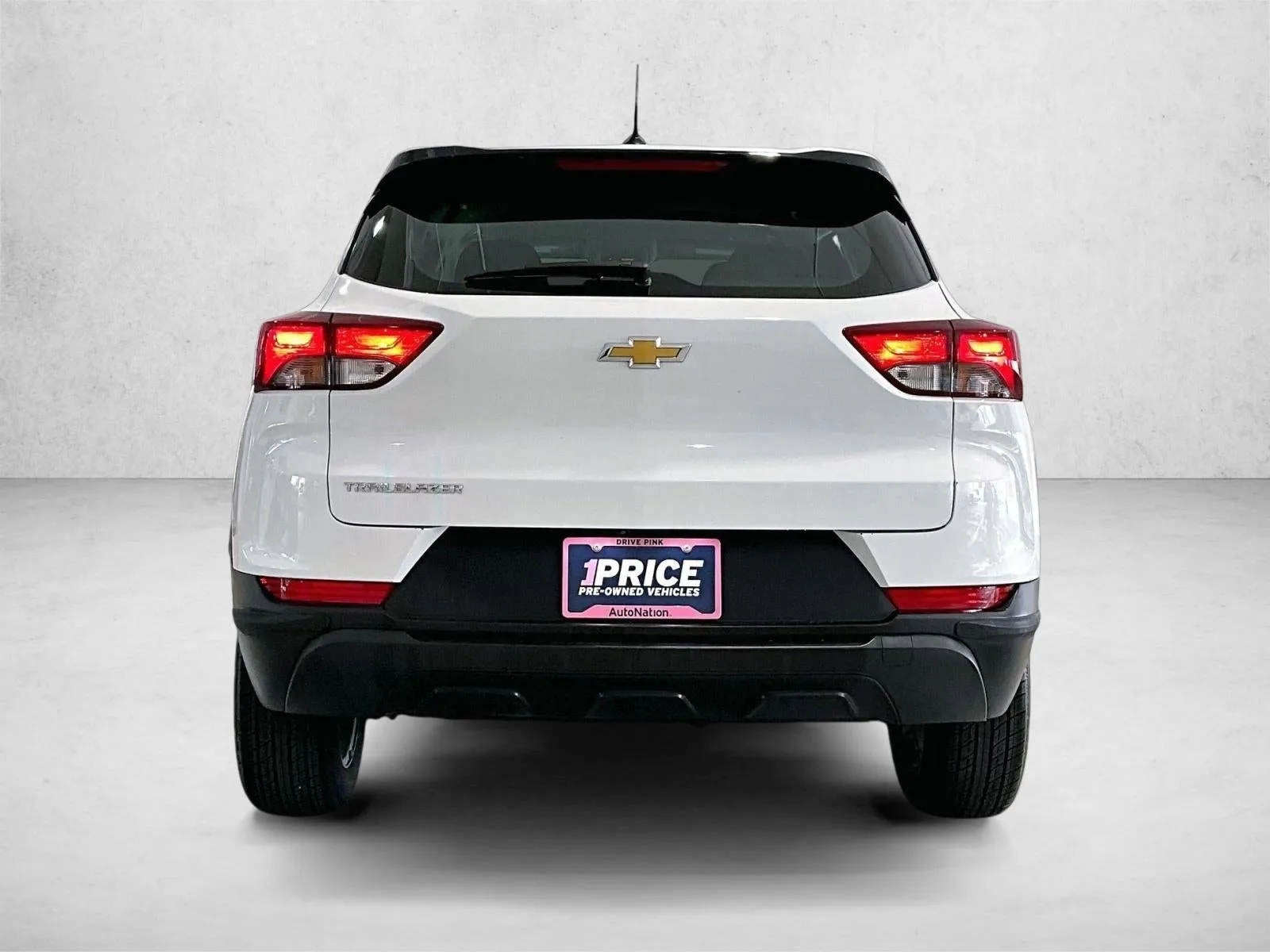 2023 Chevrolet Trailblazer LS photo 4