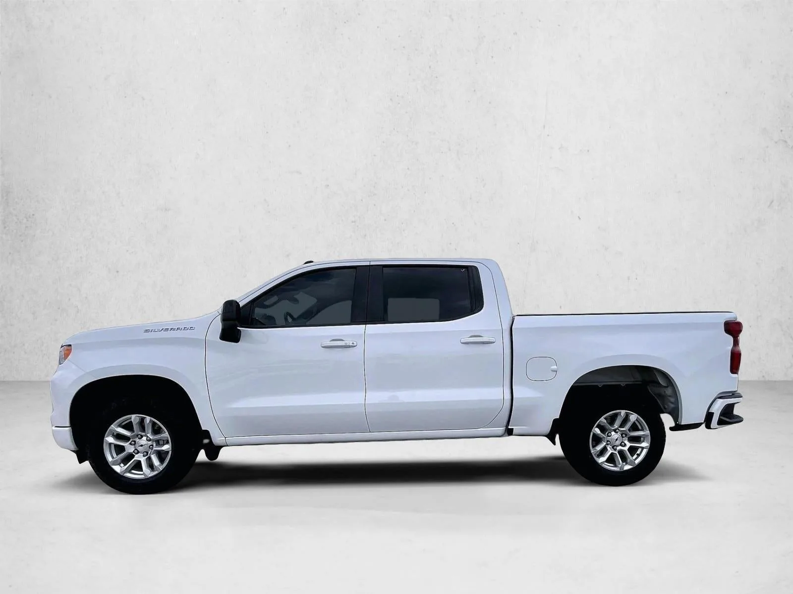 2024 Chevrolet Silverado 1500 RST photo 6