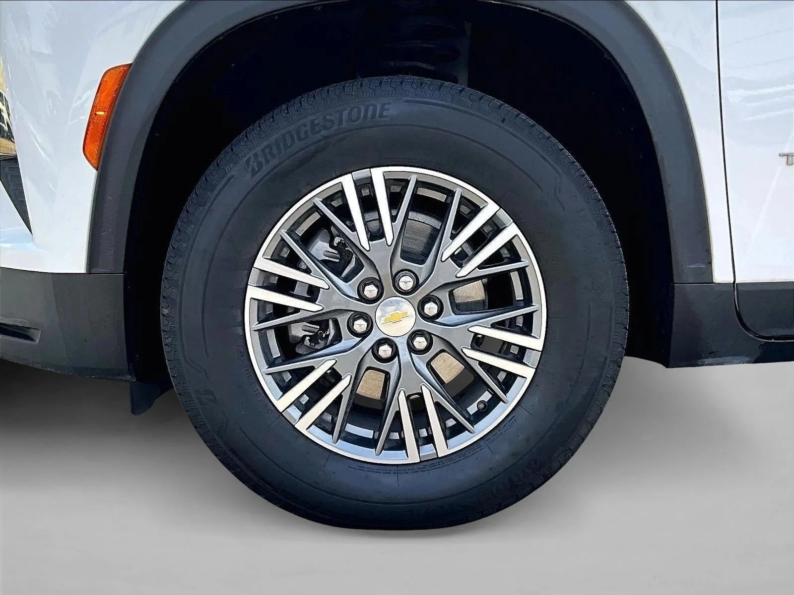 2024 Chevrolet Traverse LT photo 10