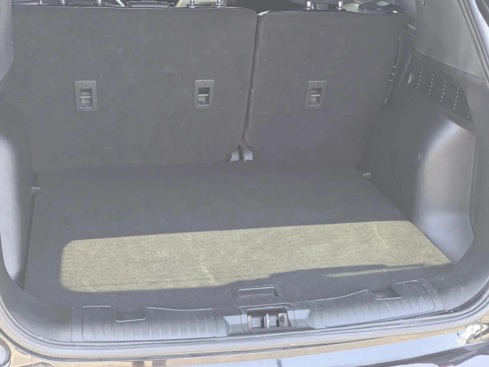 2024 Ford Escape ST-Line FWD photo 6