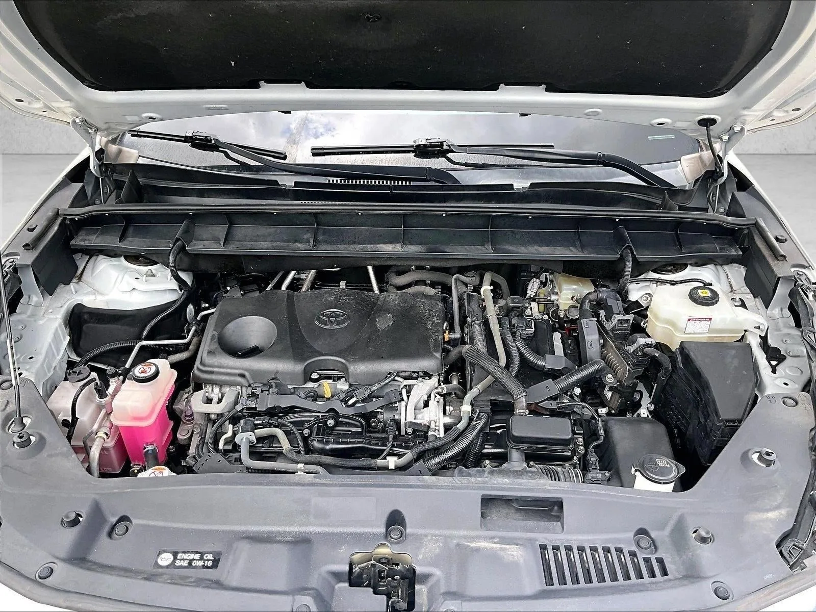 2021 Toyota Highlander Hybrid LE photo 11