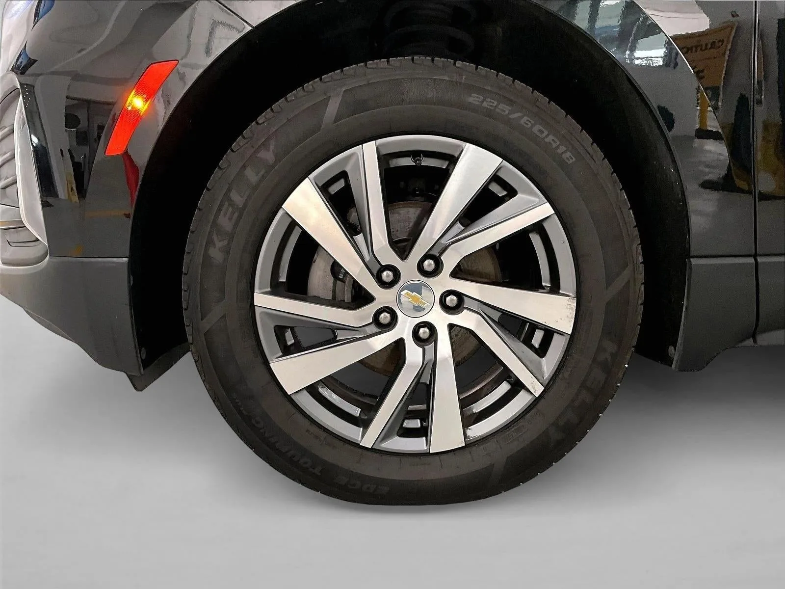 2023 Chevrolet Equinox LT photo 10