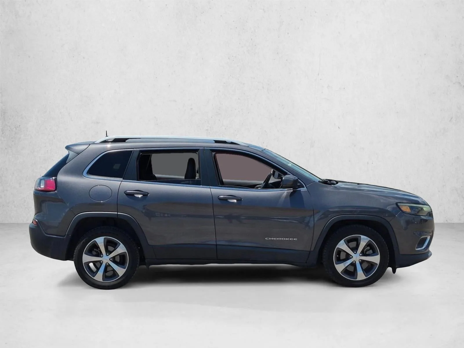 2020 Jeep Cherokee Base photo 4