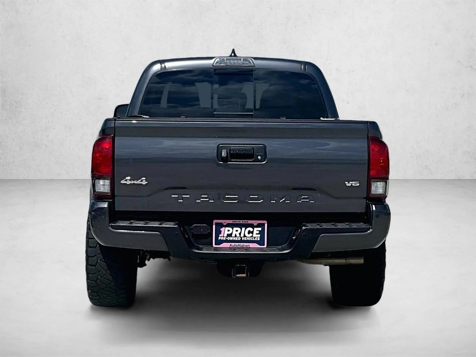 2023 Toyota Tacoma SR5 V6 photo 4