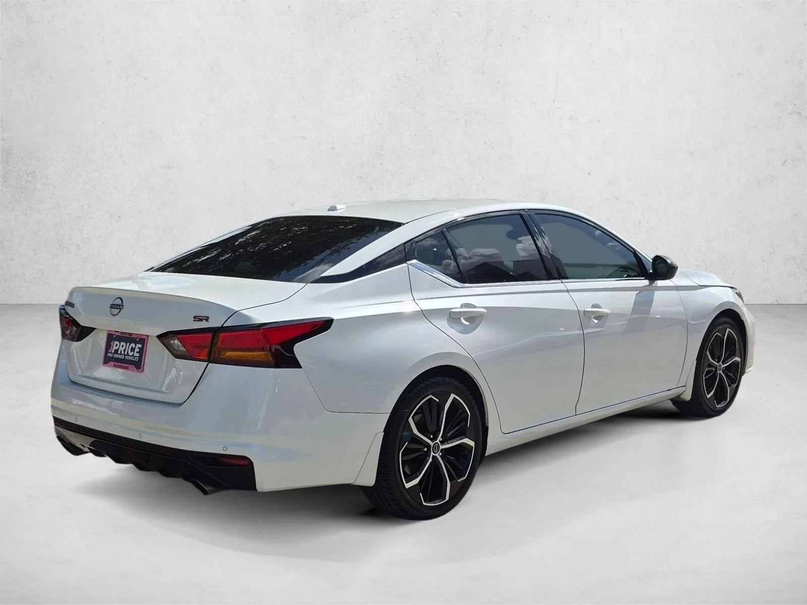 2024 Nissan Altima 2.5 SR Sedan photo 5