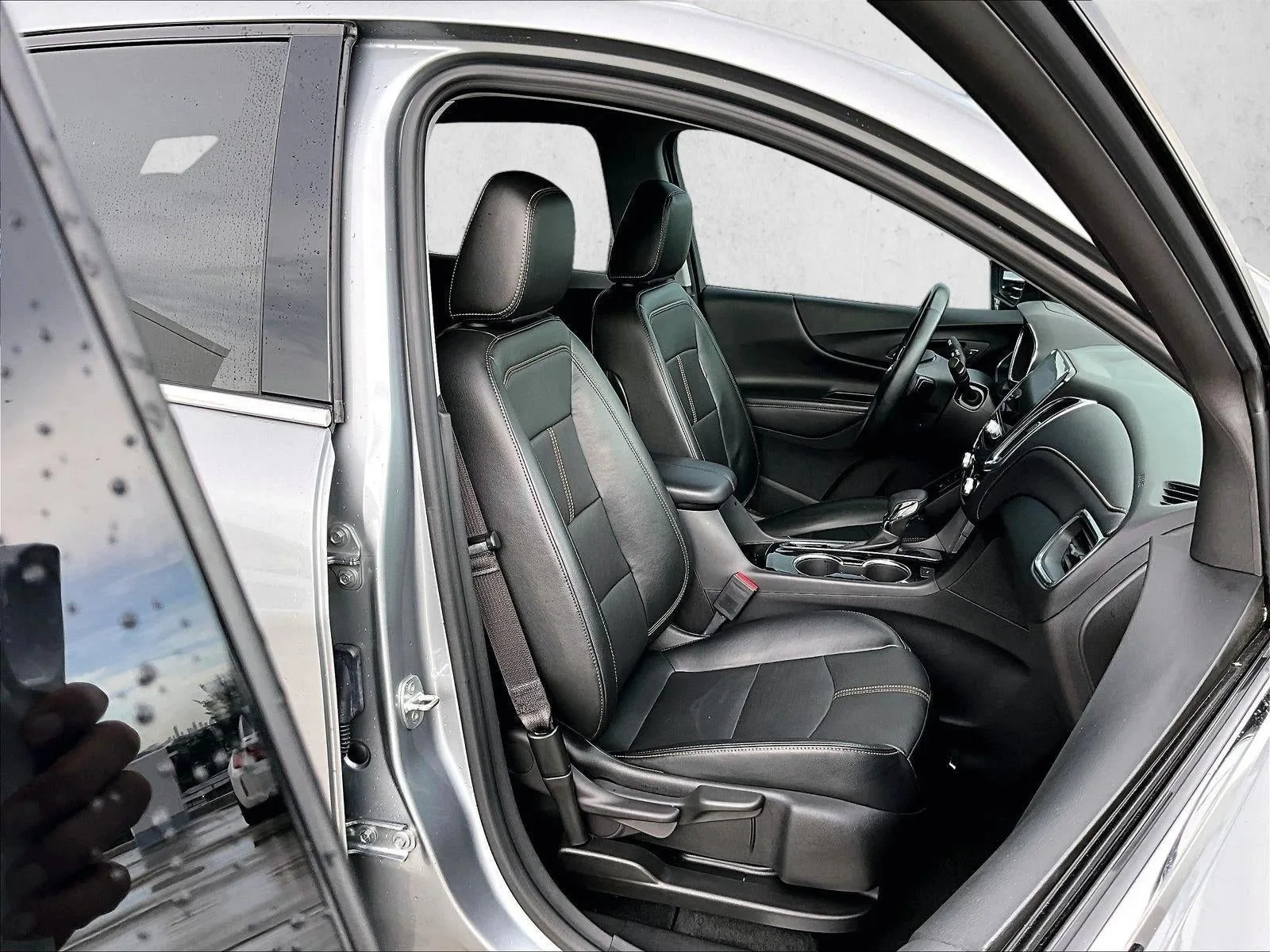 2023 Chevrolet Equinox Premier photo 7