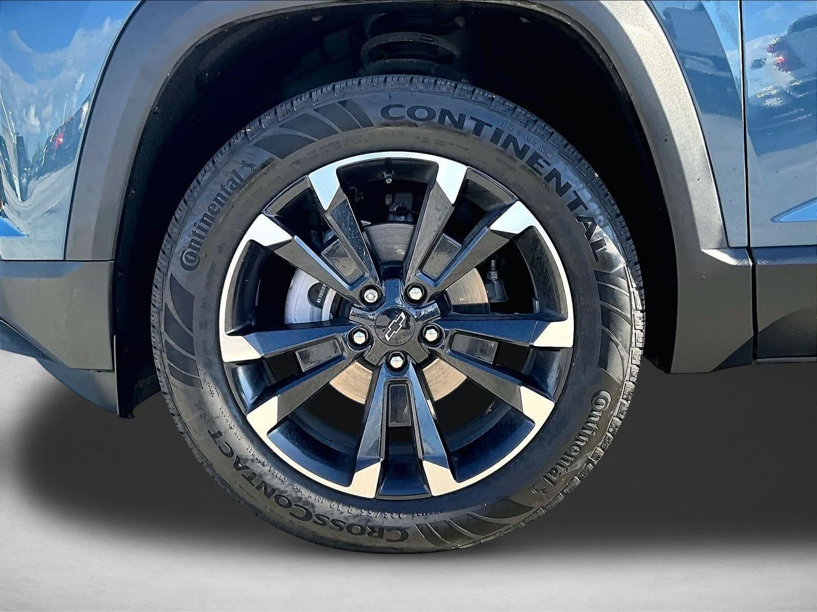 2025 Chevrolet Equinox RS photo 10