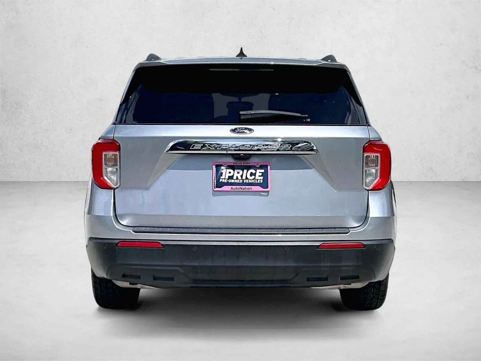 2023 Ford Explorer XLT photo 4
