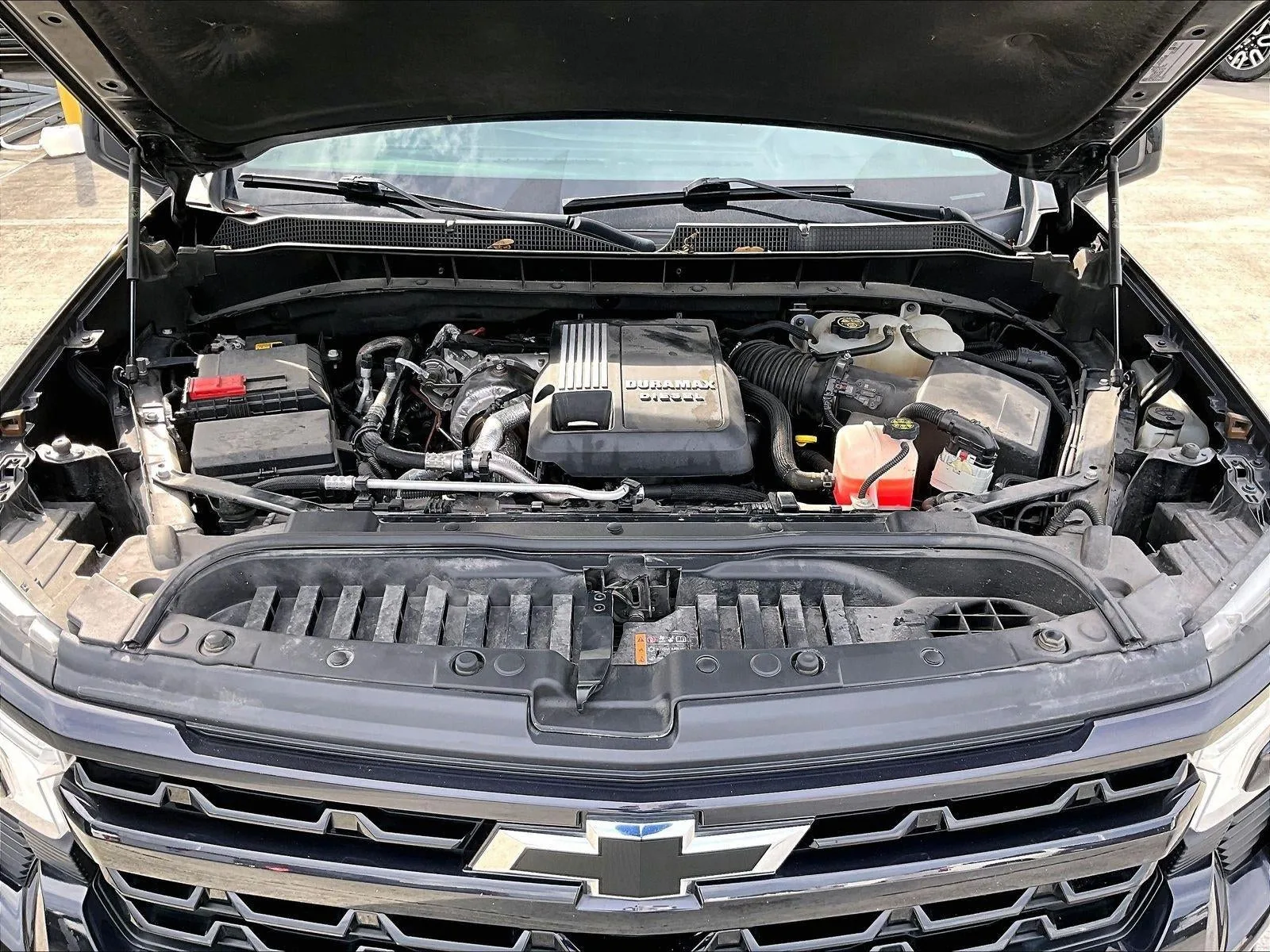 2024 Chevrolet Silverado 1500 RST photo 11